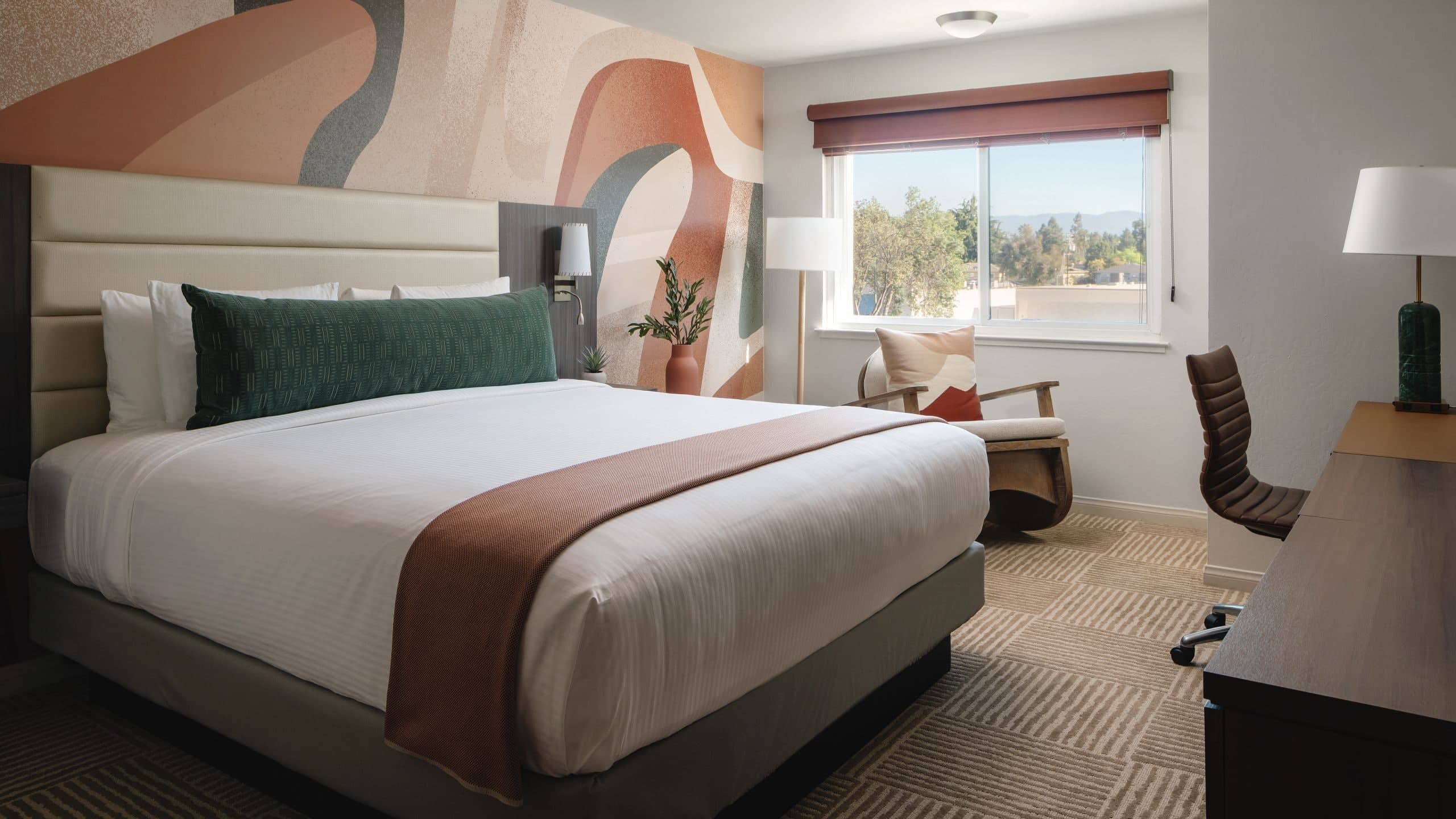 Hotel Avante - Image 2