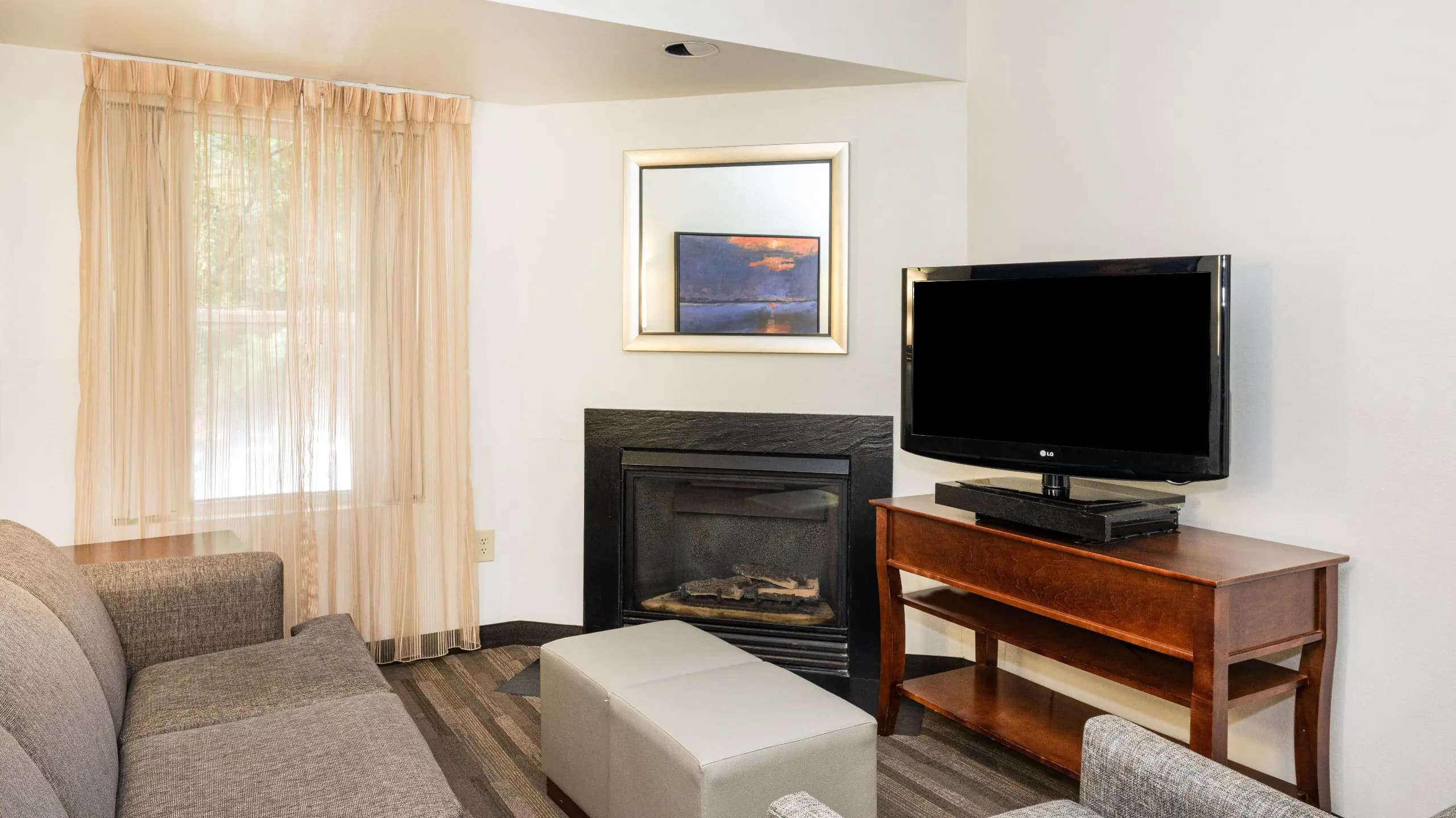 Two Bedroom King/King Suite - Image 4