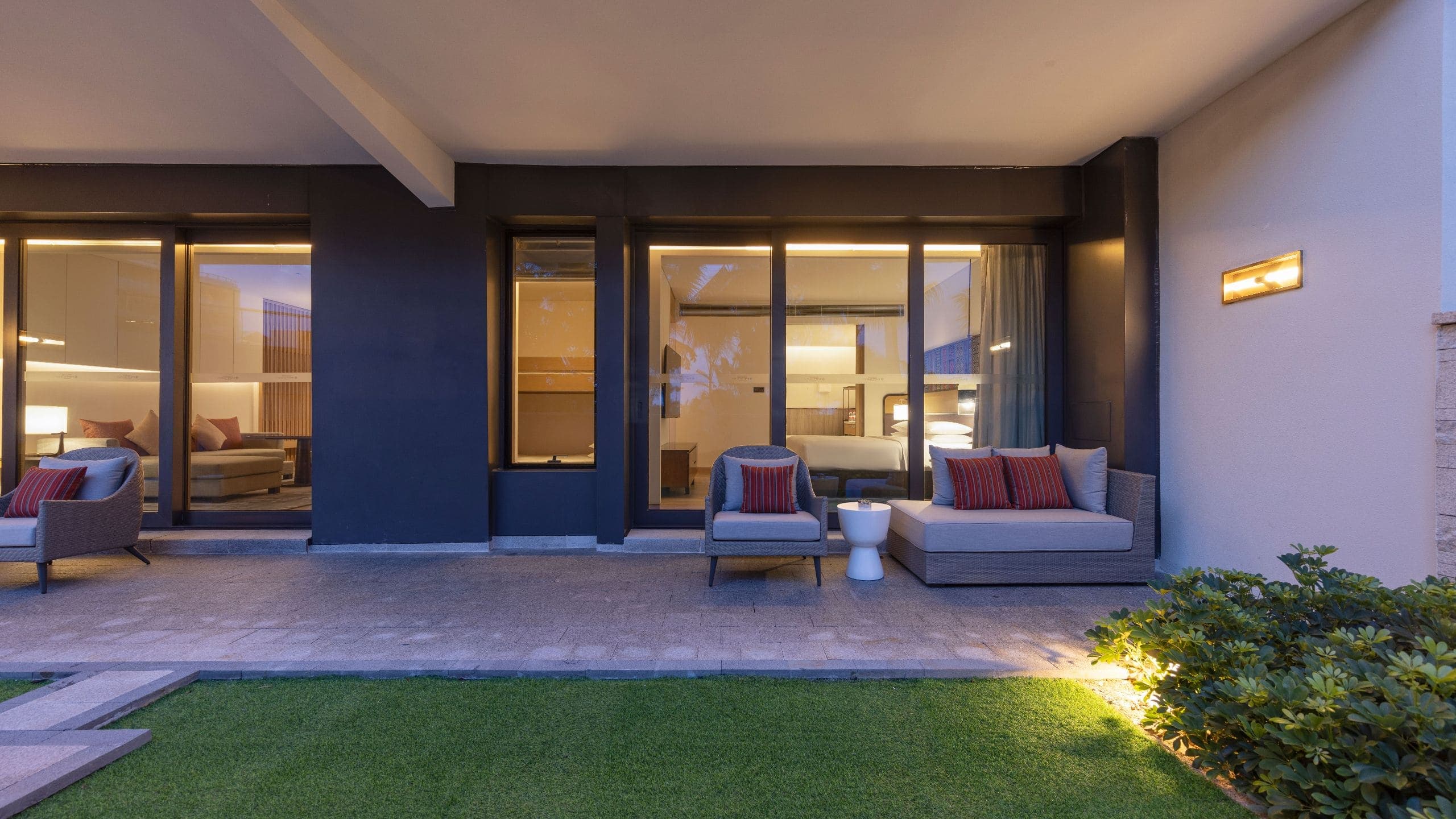 Family suite, Courtyard Deluxe - Image 3