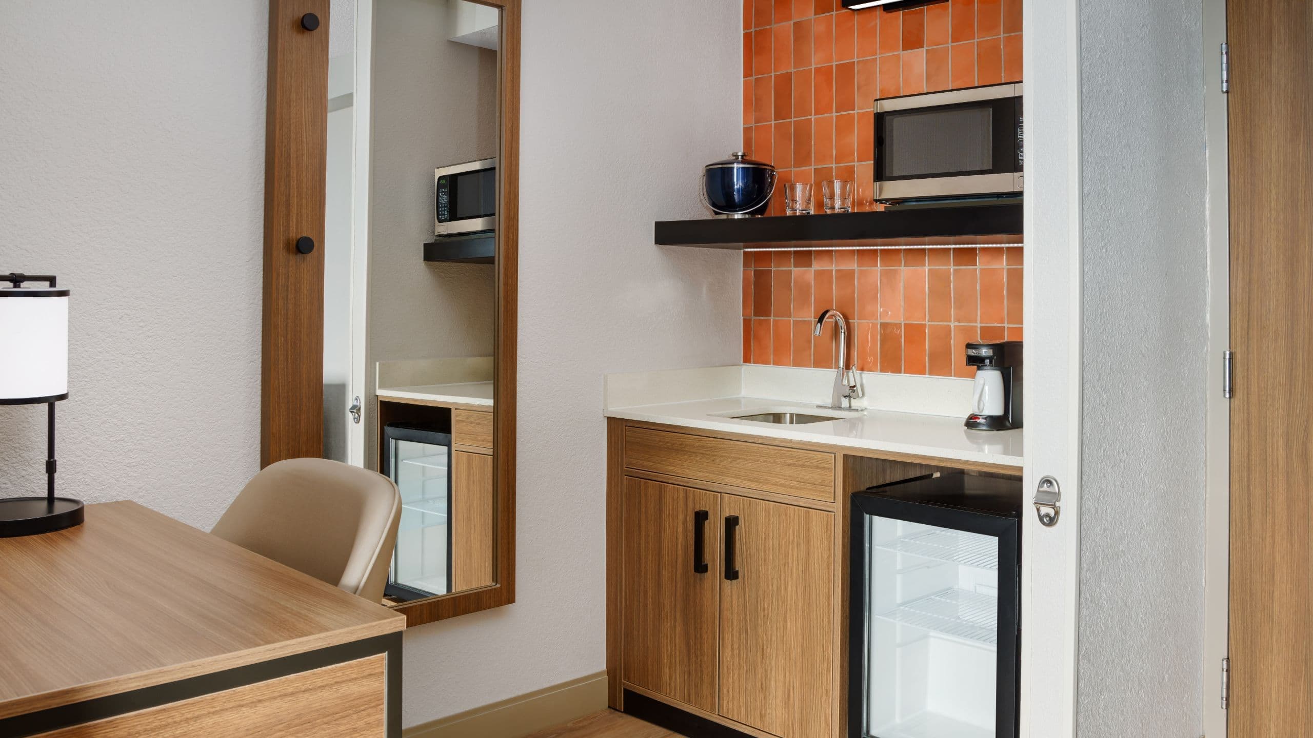 Two Double Beds (Plus Sofa Bed) - Image 4