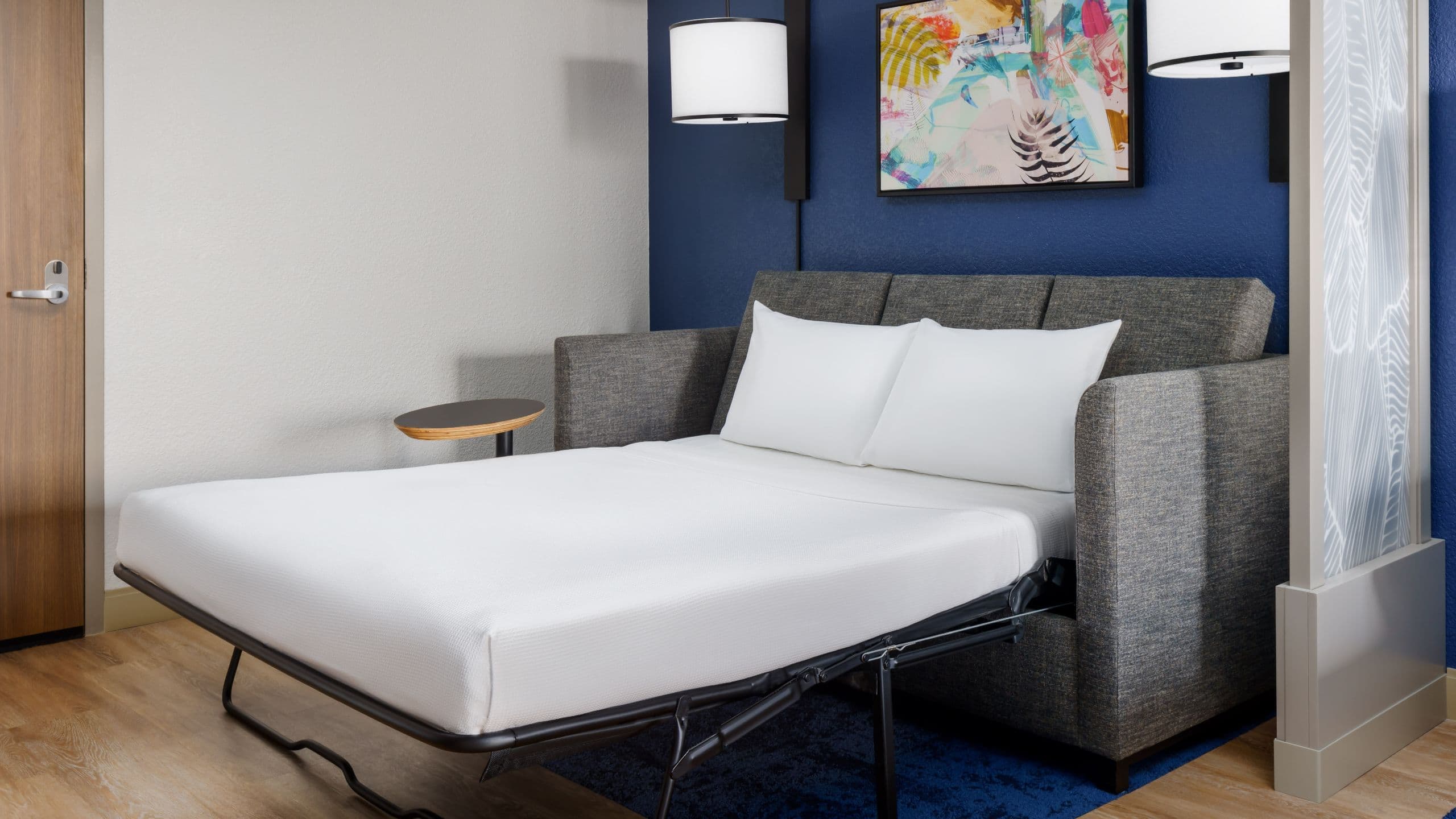 Two Double Beds (Plus Sofa Bed) - Image 7