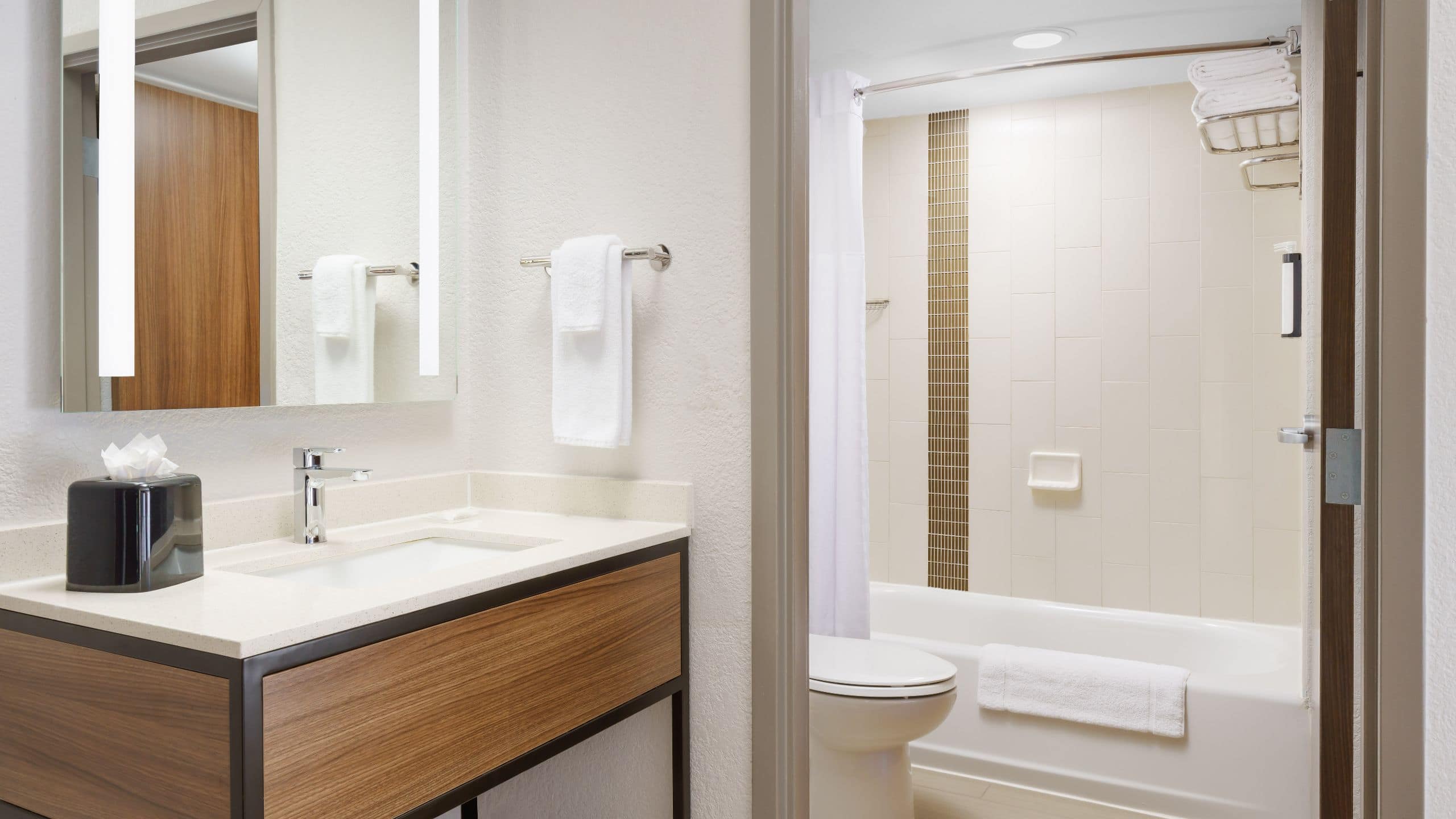 Two Double Beds (Plus Sofa Bed) - Image 6