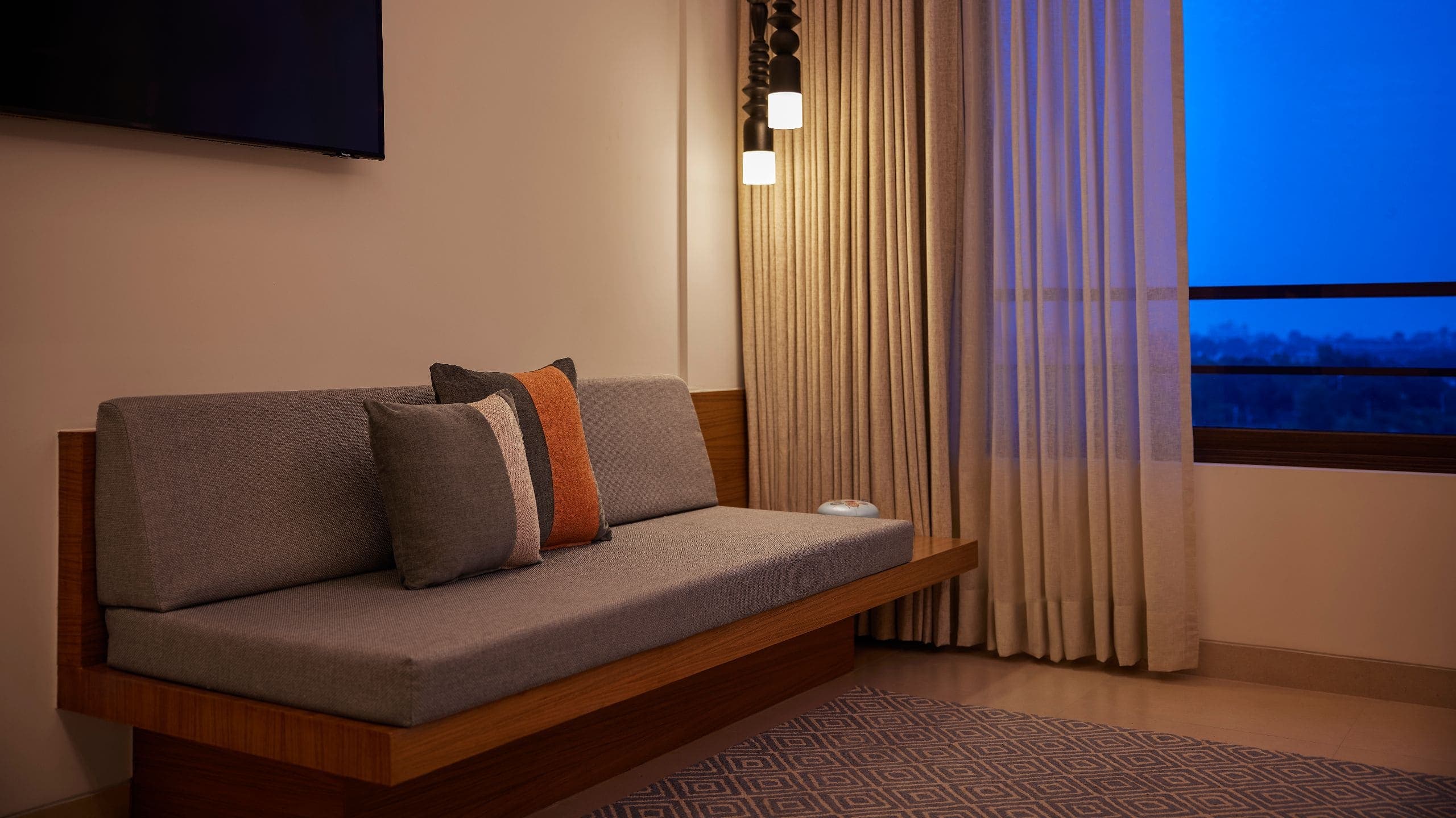 Standard King - Image 4