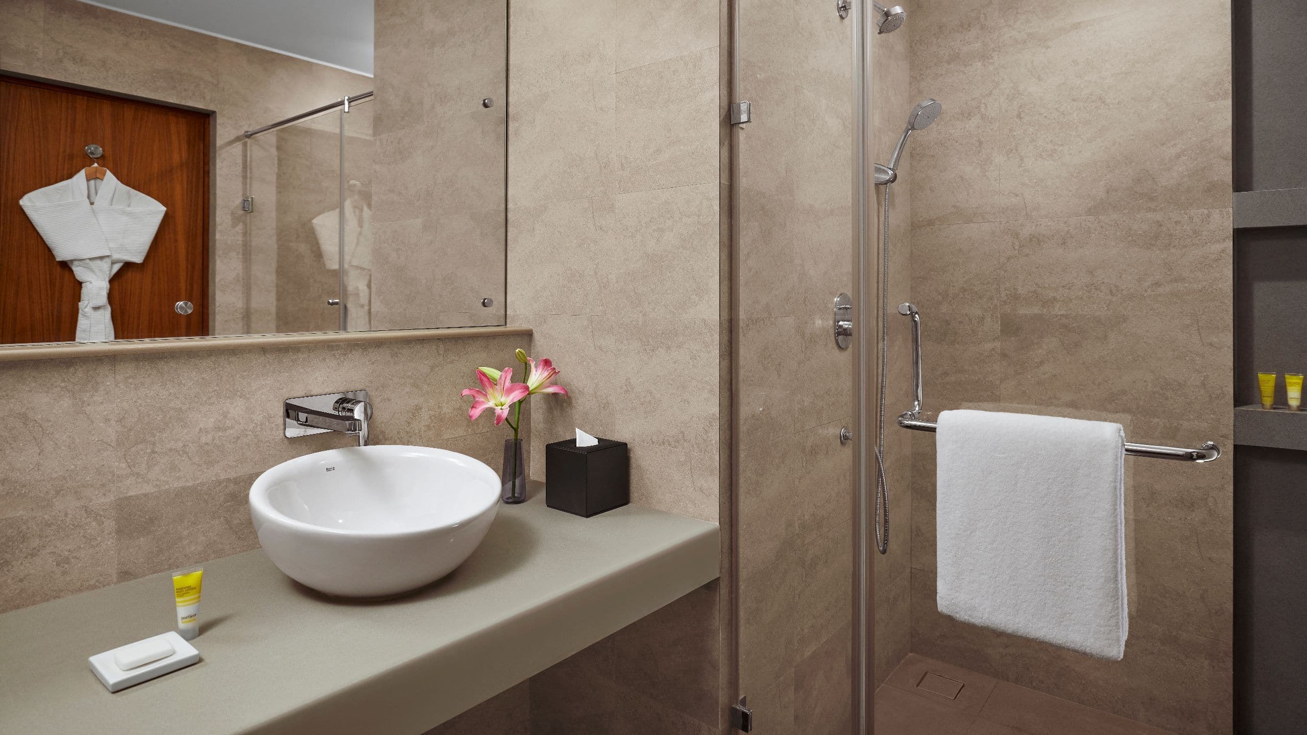 Standard King - Image 3