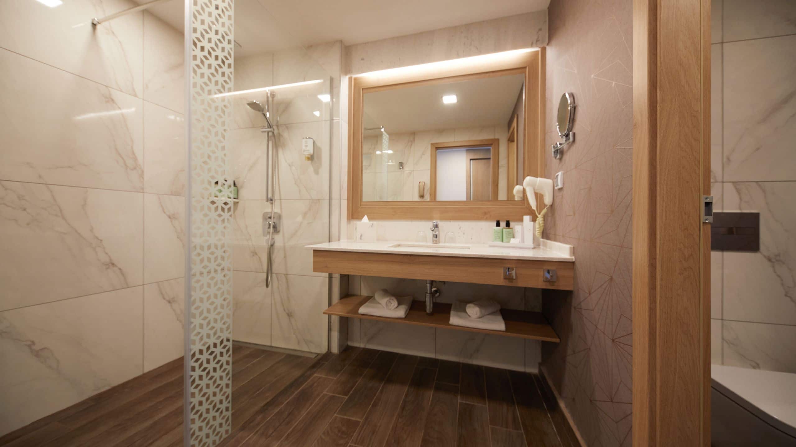 Secrets Sunny Beach Resort & Spa - Image 4