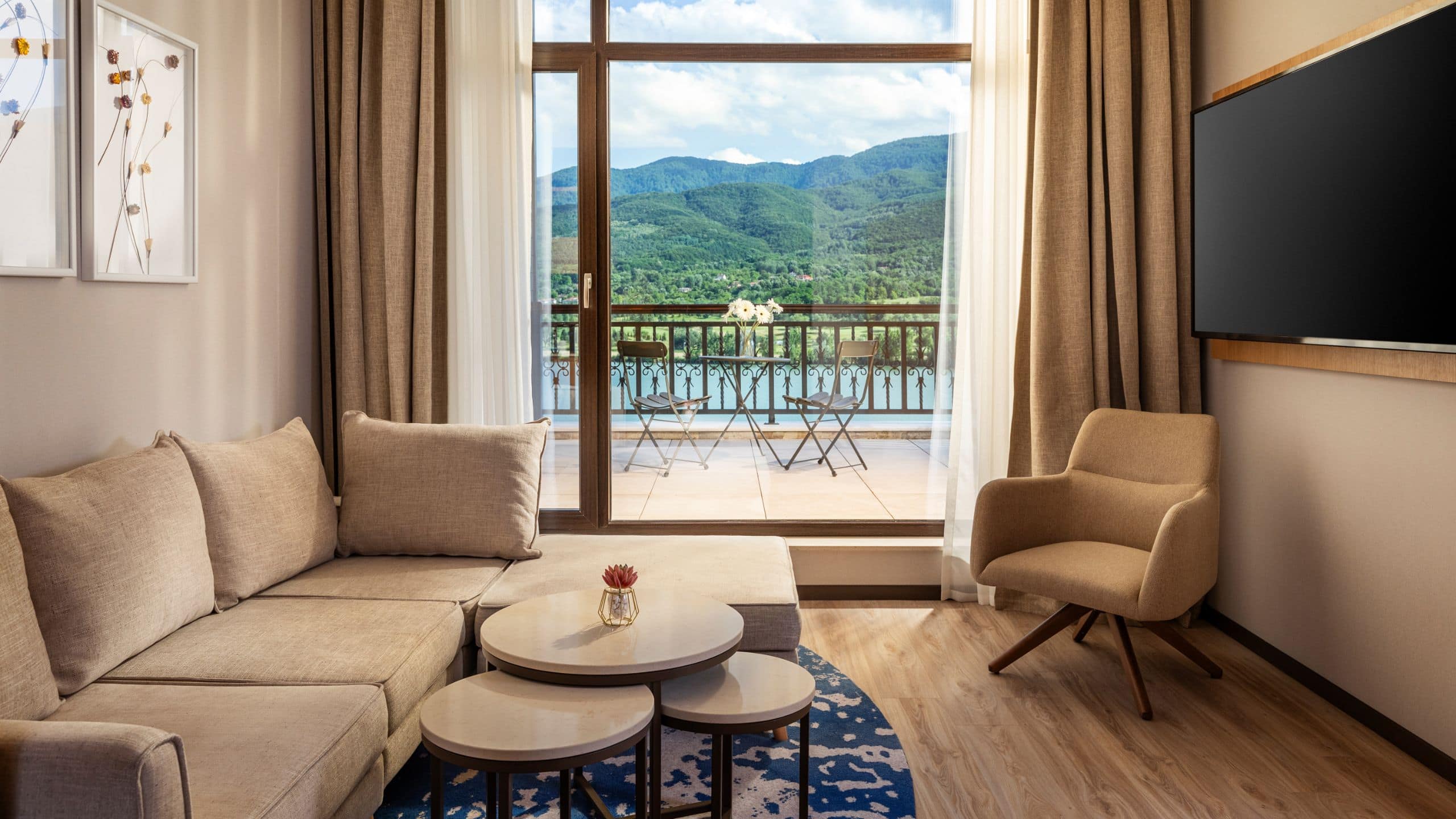 Hyatt Regency Pravets Resort - Image 2