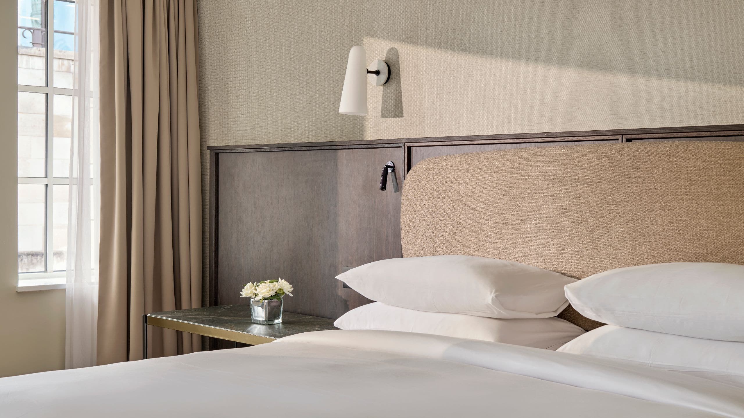 1 King Bed Accessible Shower - Image 5