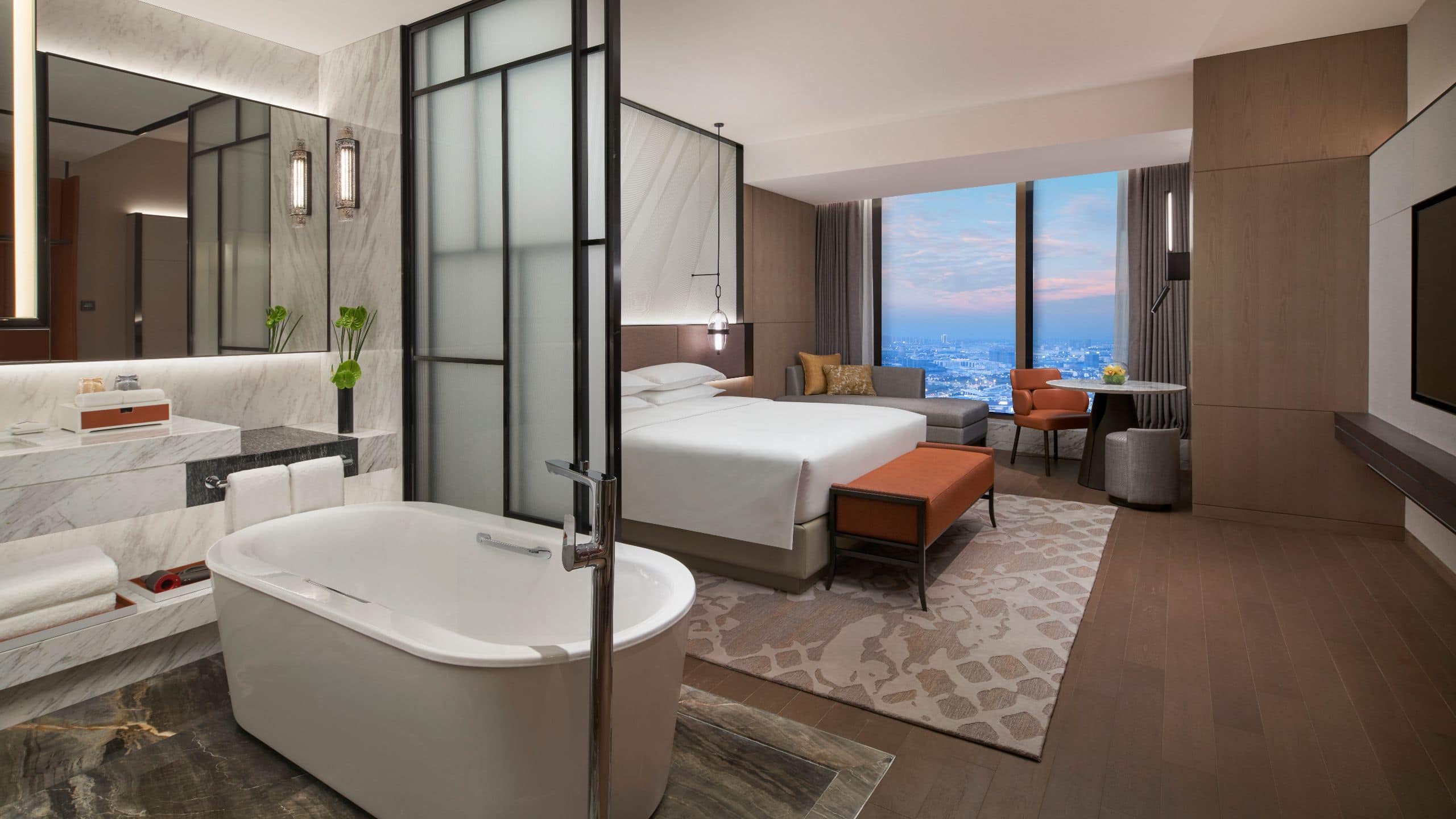 Hyatt Regency Changshu Kuncheng Lake - Image 3