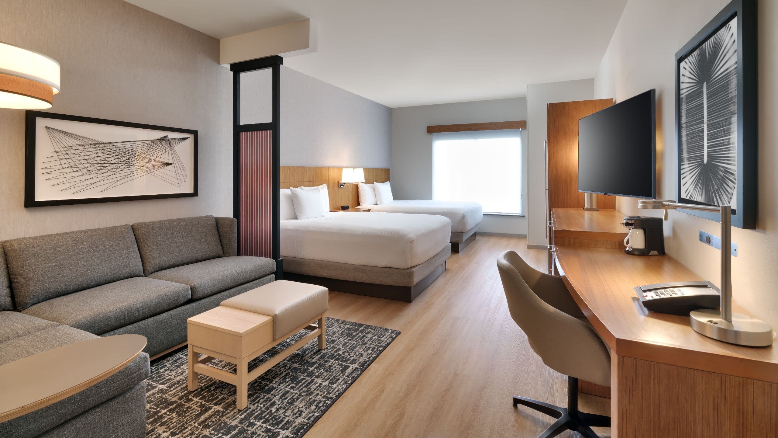 Two Queen Beds (with sofa bed) - Image 1