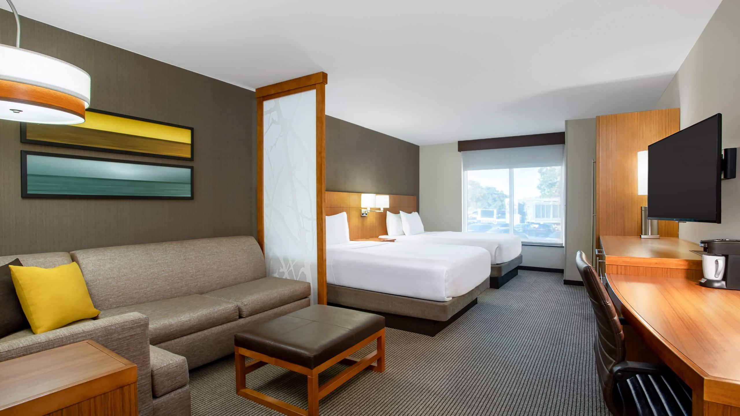 Standard Queen - Image 1