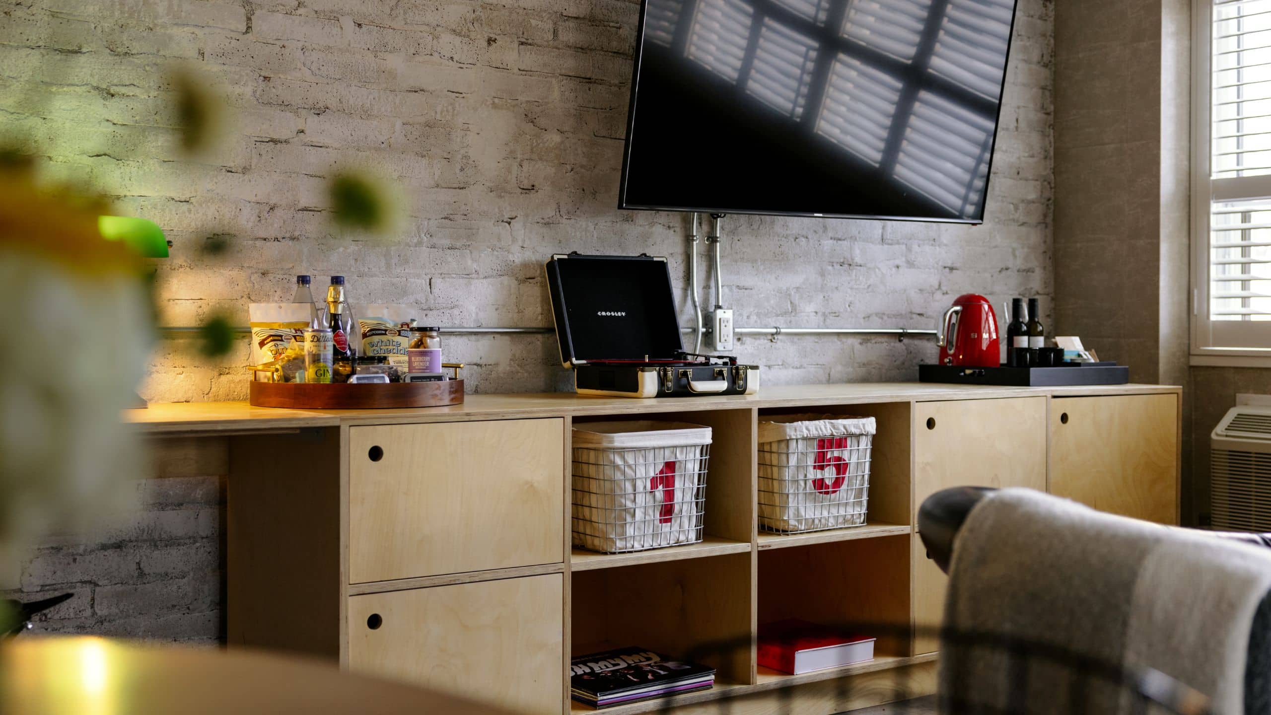 The Master Suite - Image 4