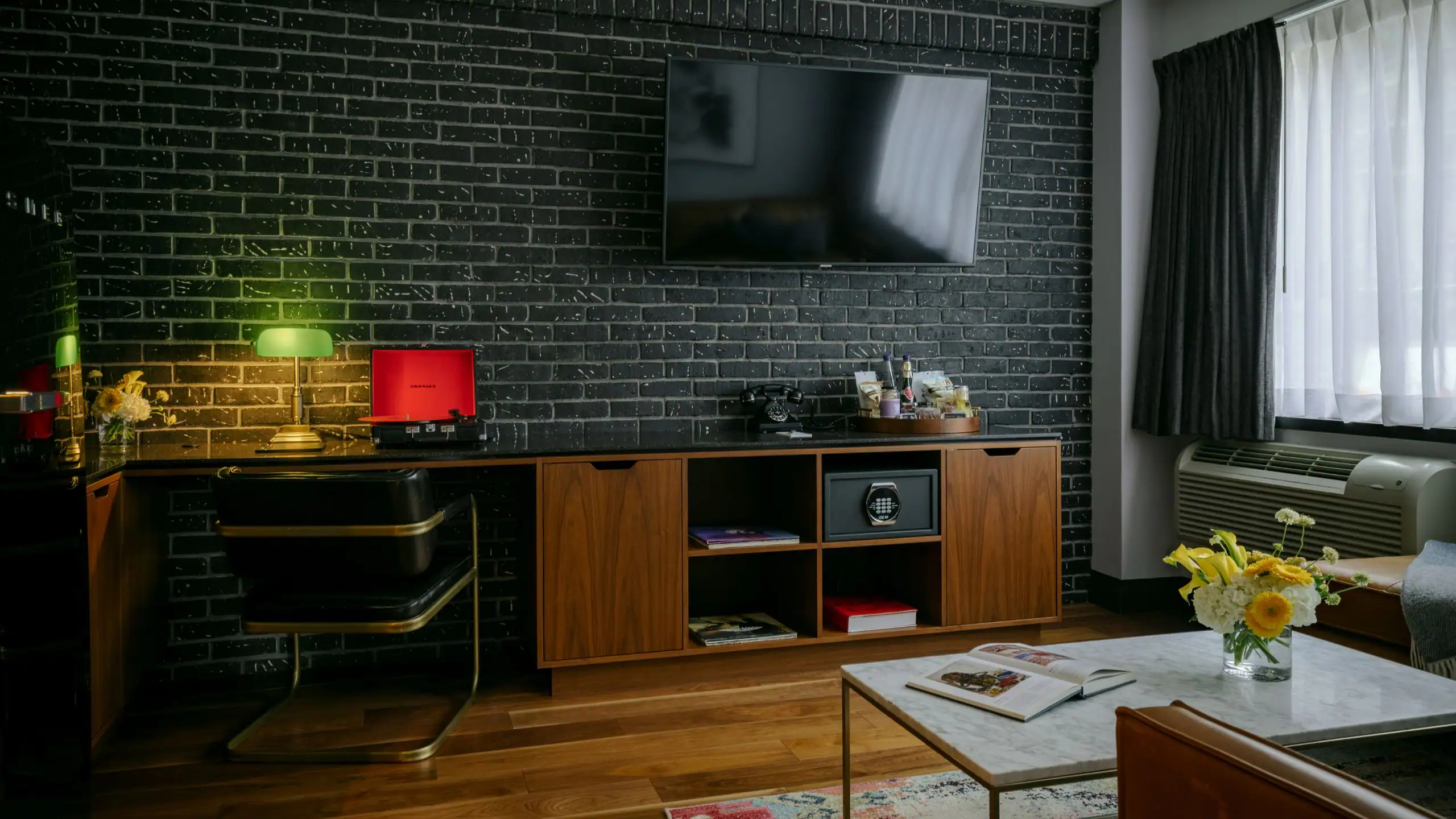 The Residence Suite - Image 4