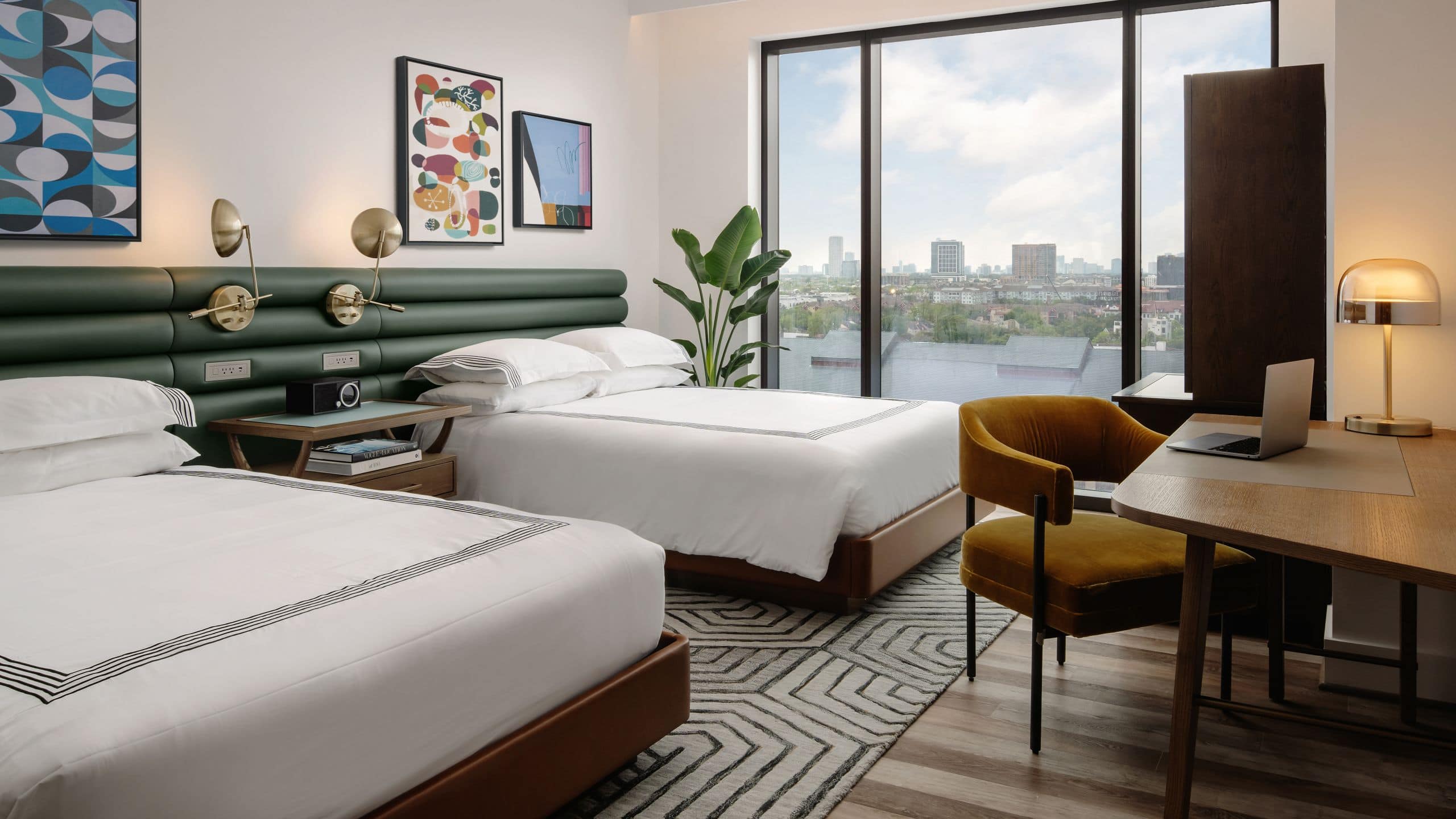 Thompson Houston - Image 4