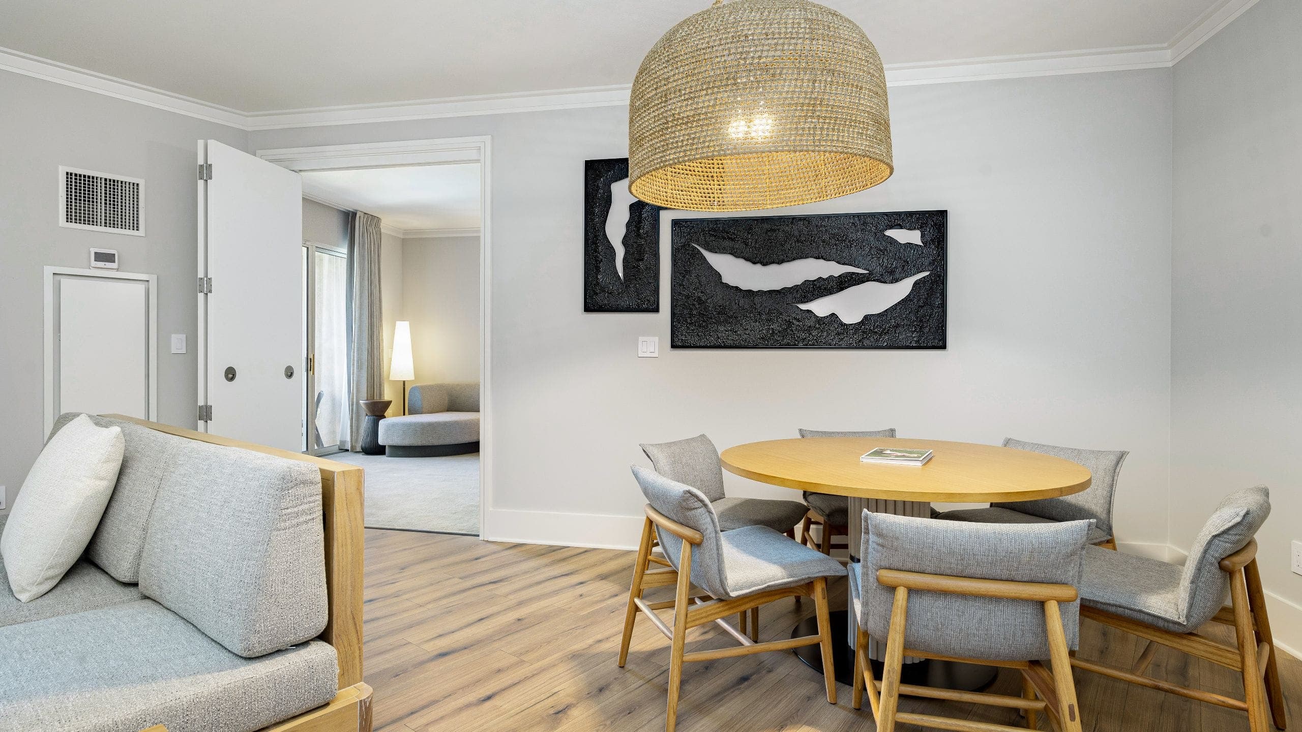 Champions Suite - Image 4