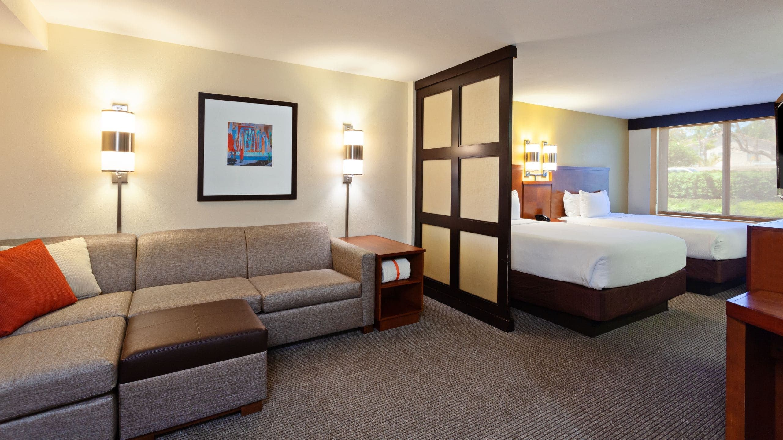 Accessible Two Queen Beds/Tub (With Sofa Bed) - Image 1