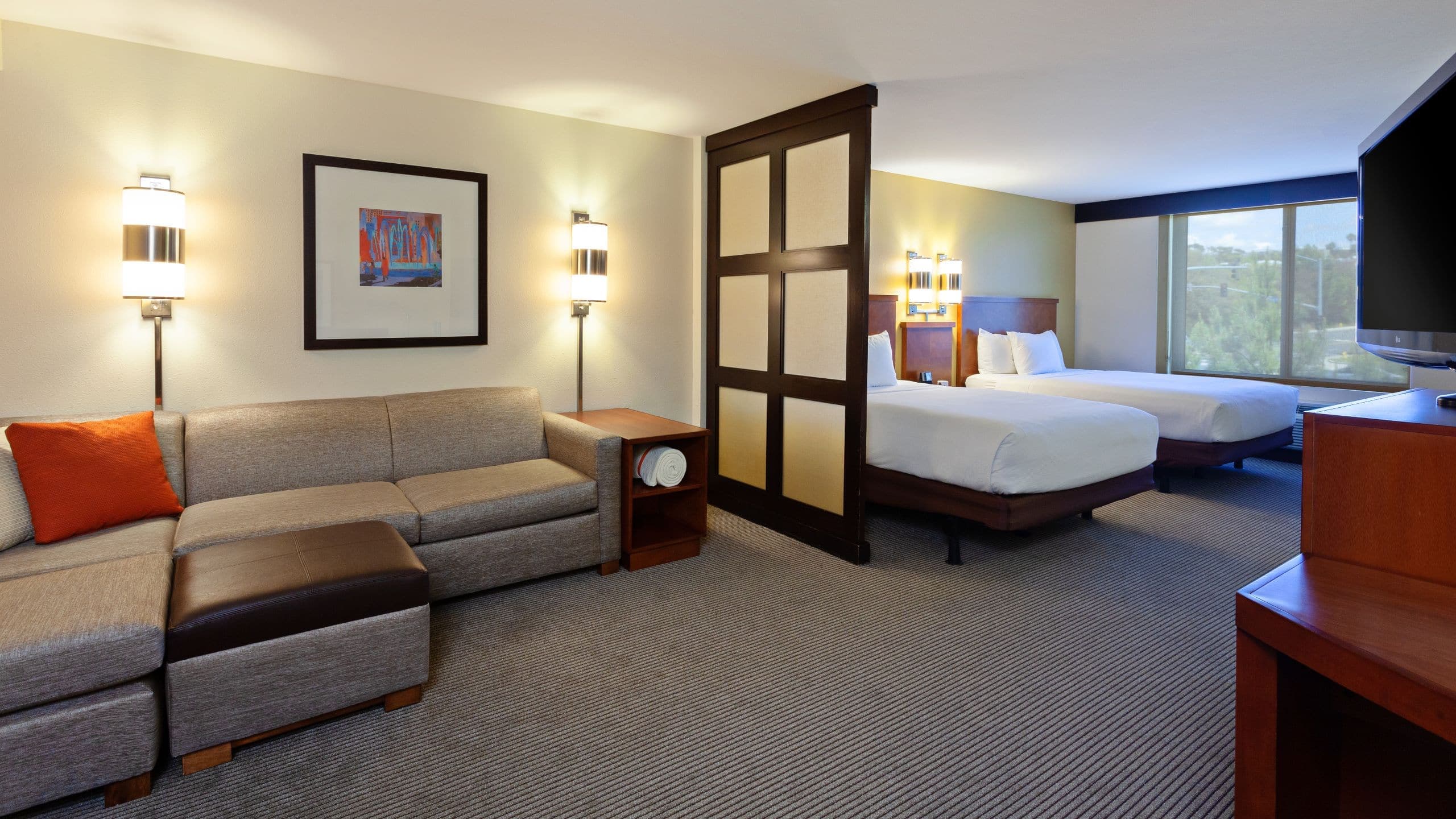 Two Queen Beds (With Sofa Bed) - Image 1