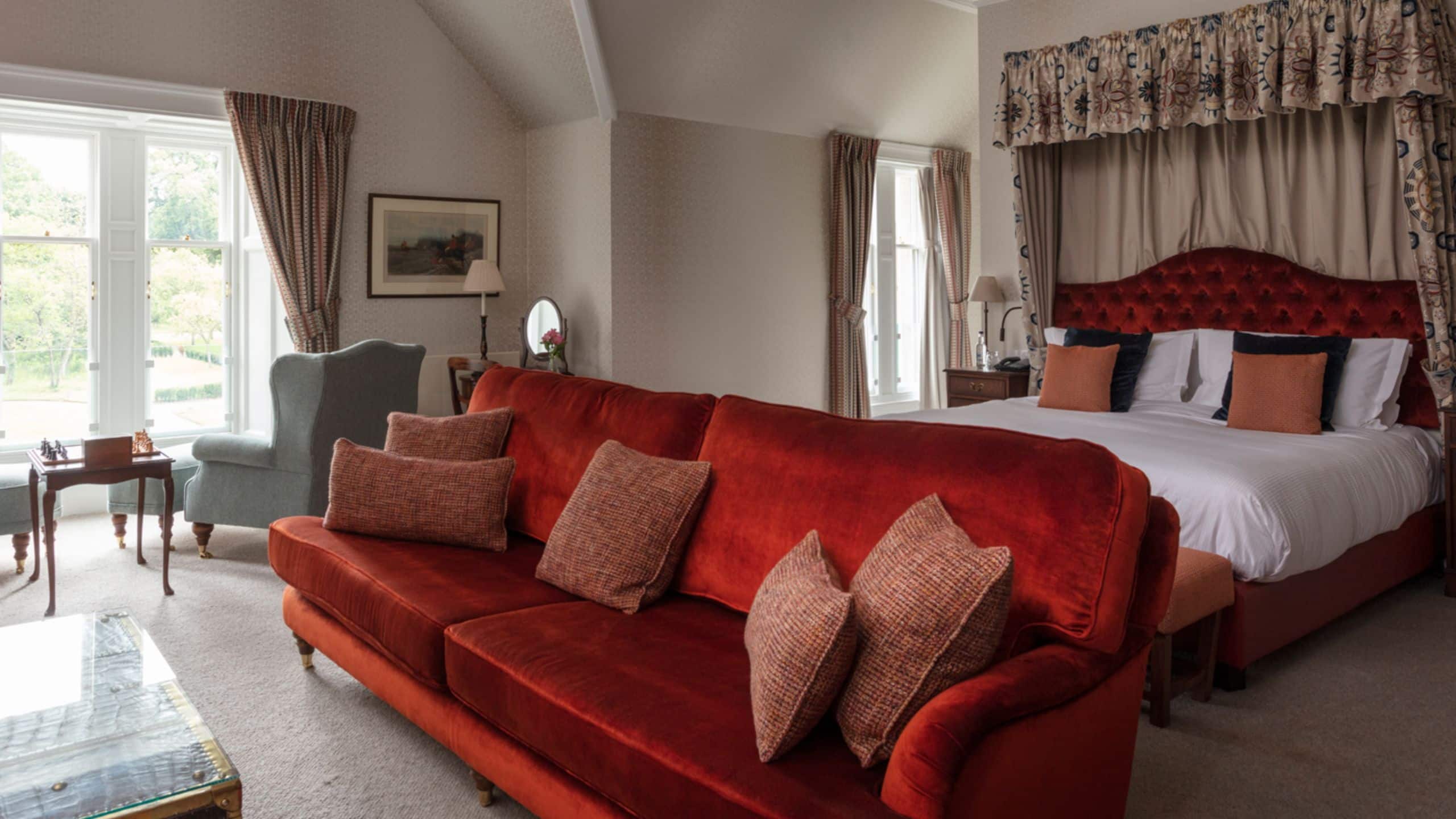 SCHLOSS Roxburghe - Image 2