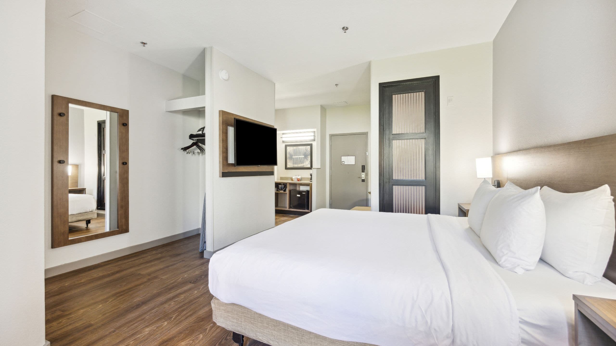 King Bed (With Sofa Bed) - Image 1