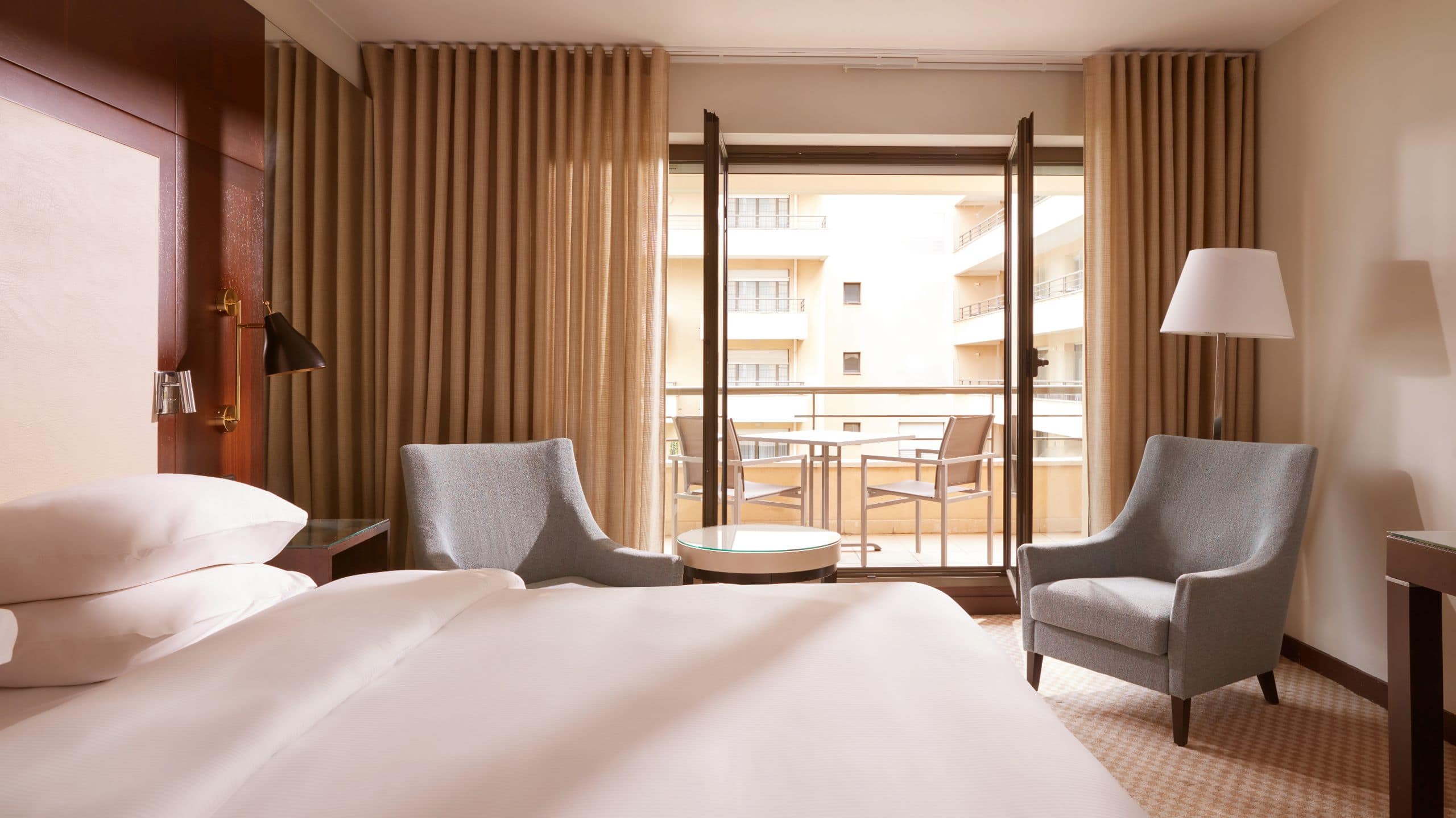 Hyatt Regency Nice Palais de la Méditerranée - Image 2