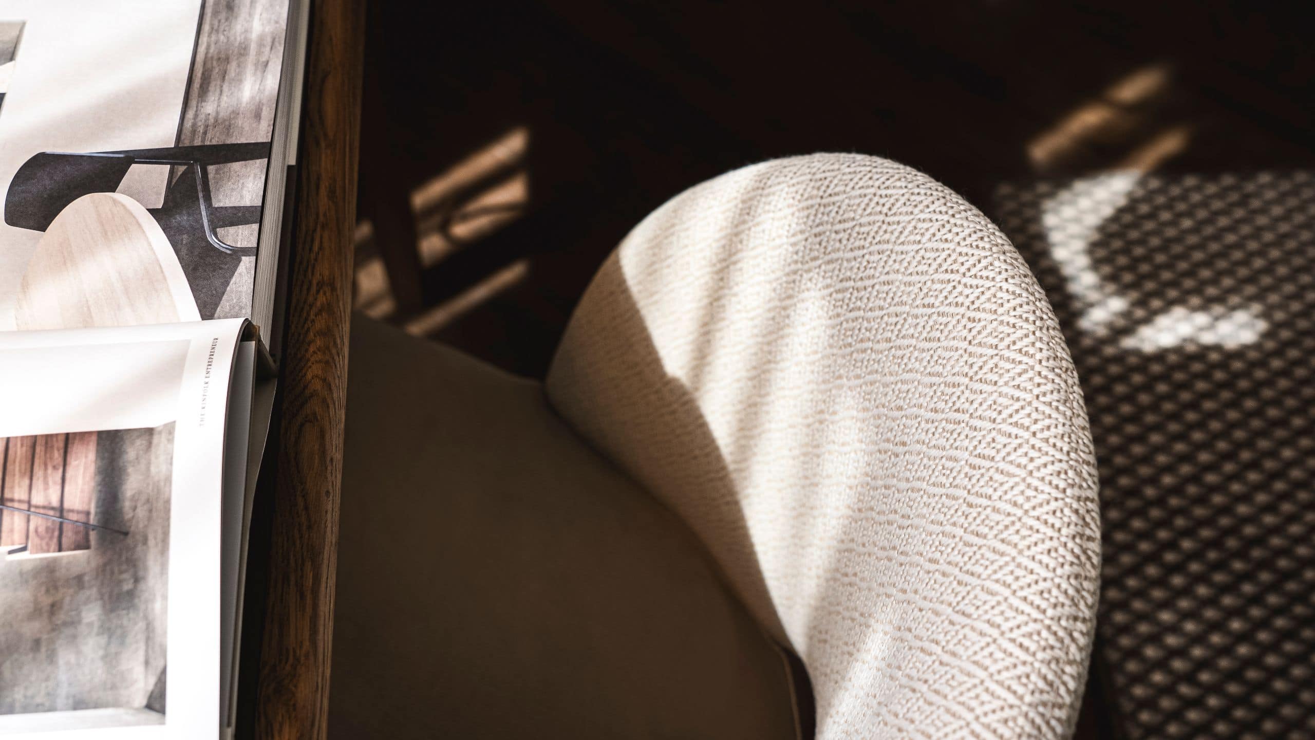 1 King Bed - Image 7