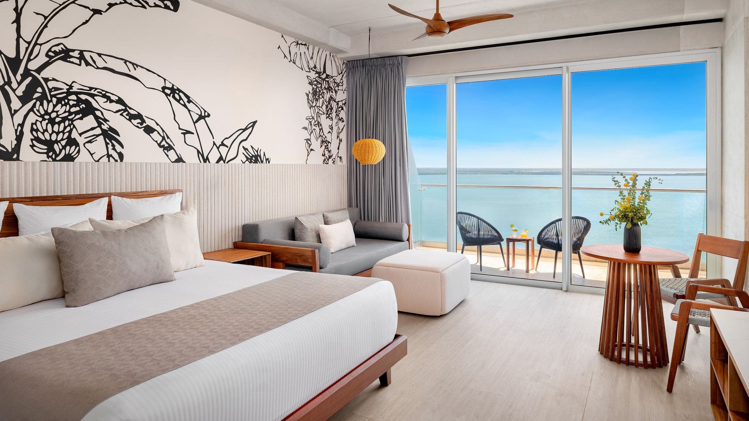 Hyatt Vivid Grand Island - Image 2