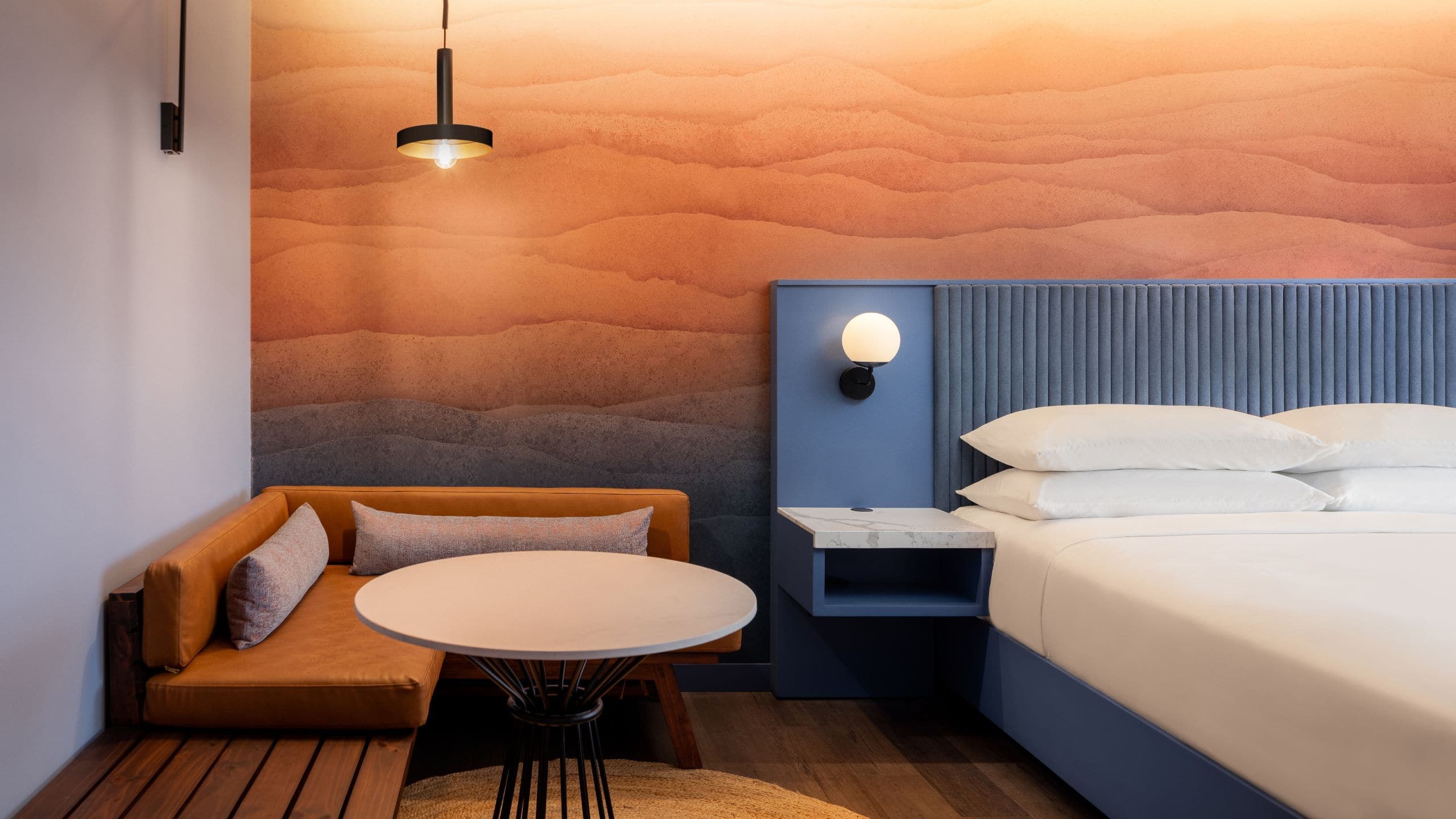 1 King Bed - Image 2