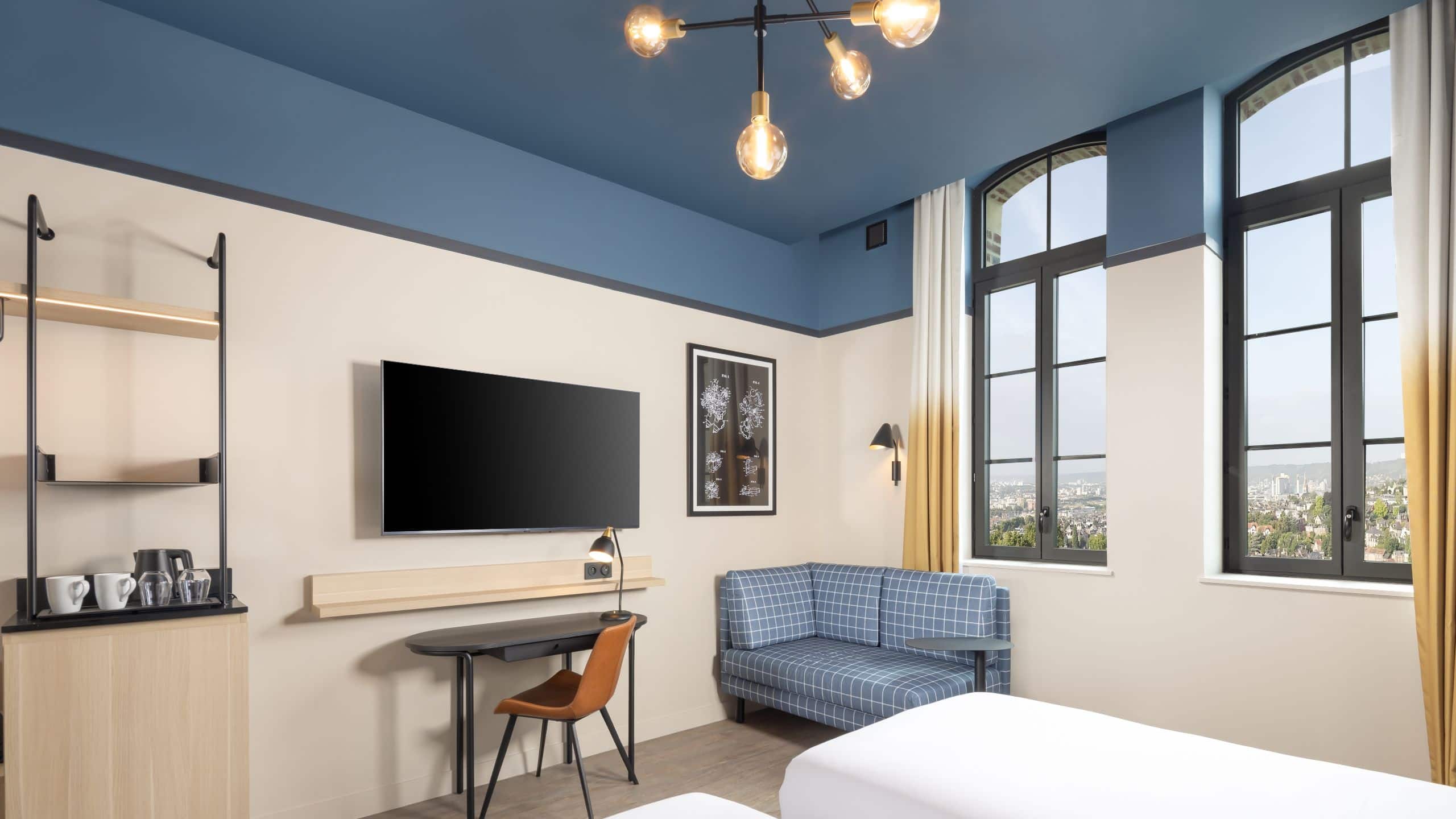 2 Twin Beds, Garden View - Image 2