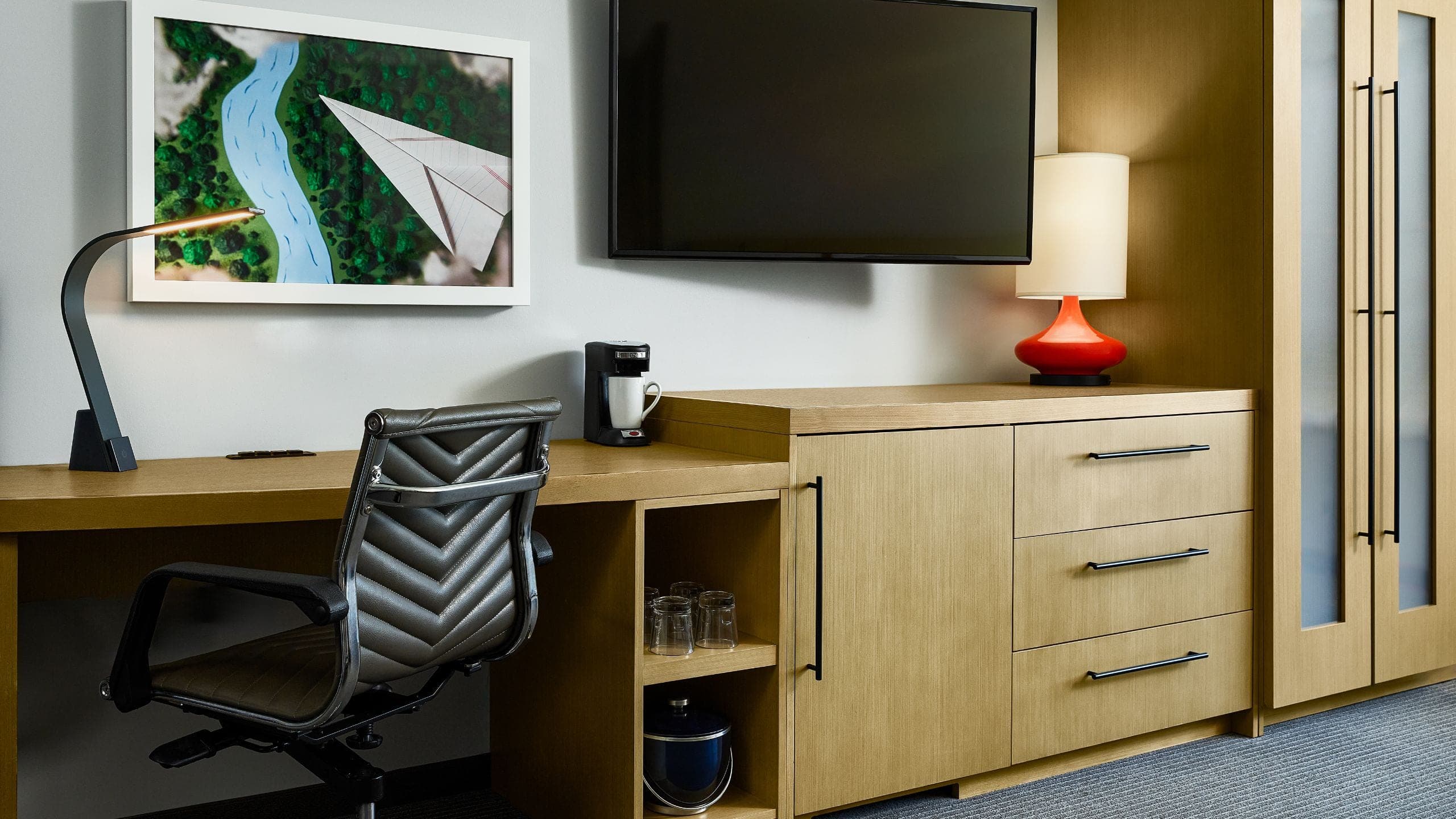 King Bed (Plus Sofa Bed) - Image 3