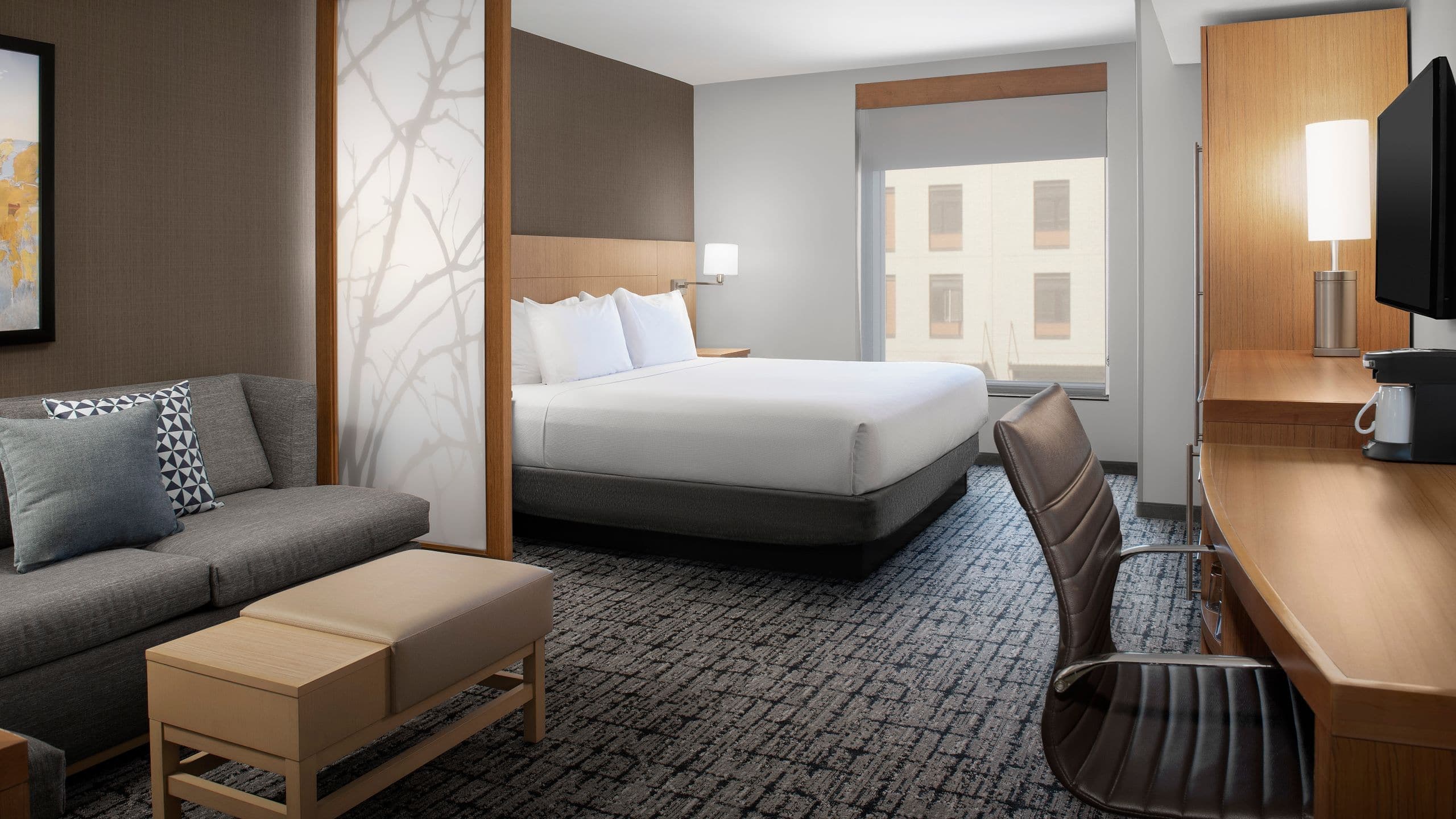 King Bed (with sofa bed) - Image 1