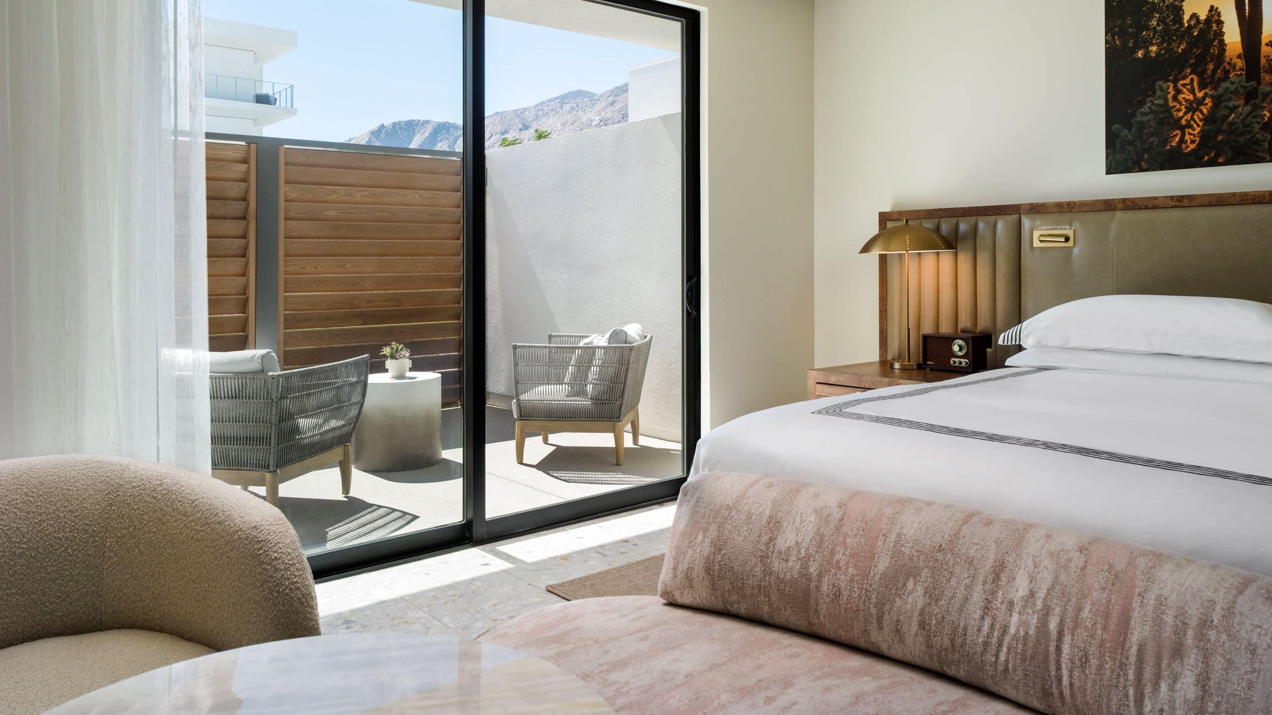 Palm Courtyard Suite - Image 4