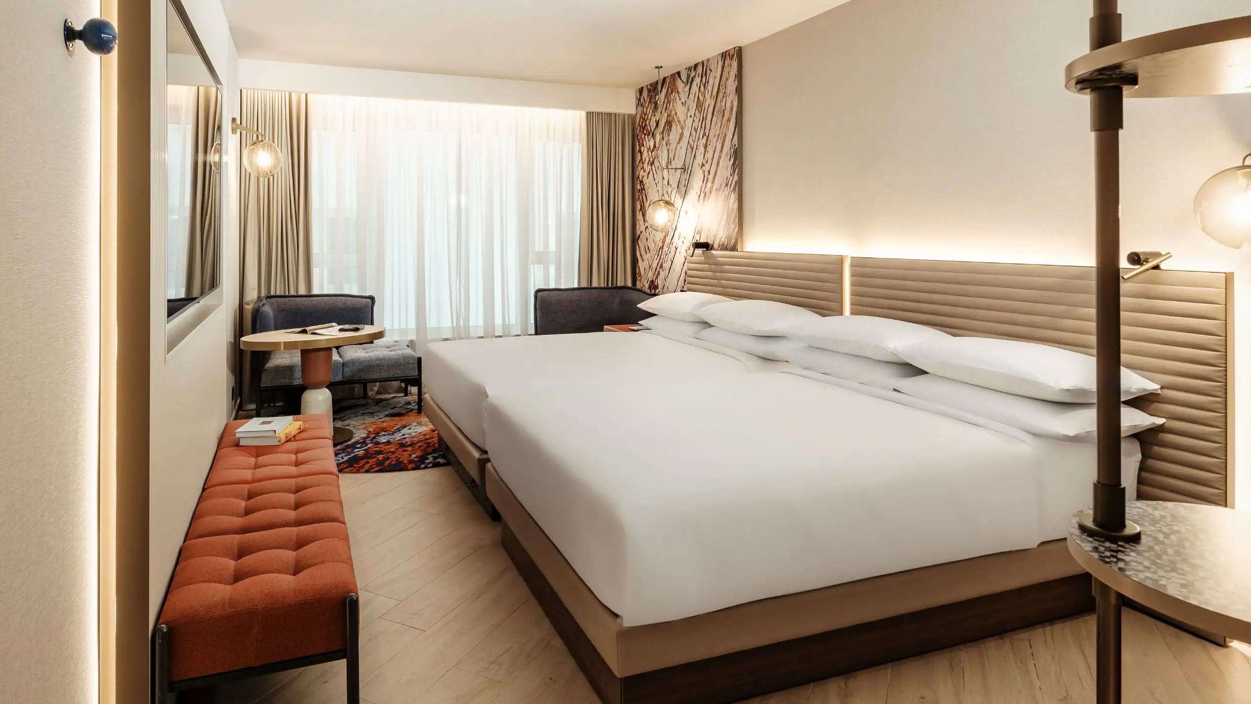 2 Double Beds - Image 2