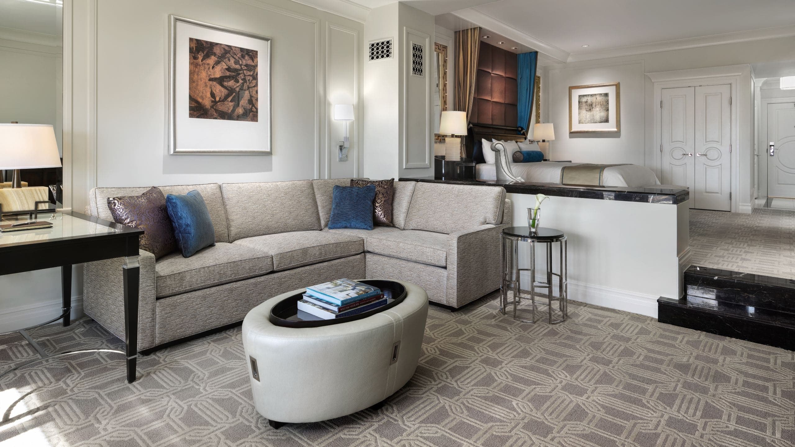 Luxury King Suite - Image 2