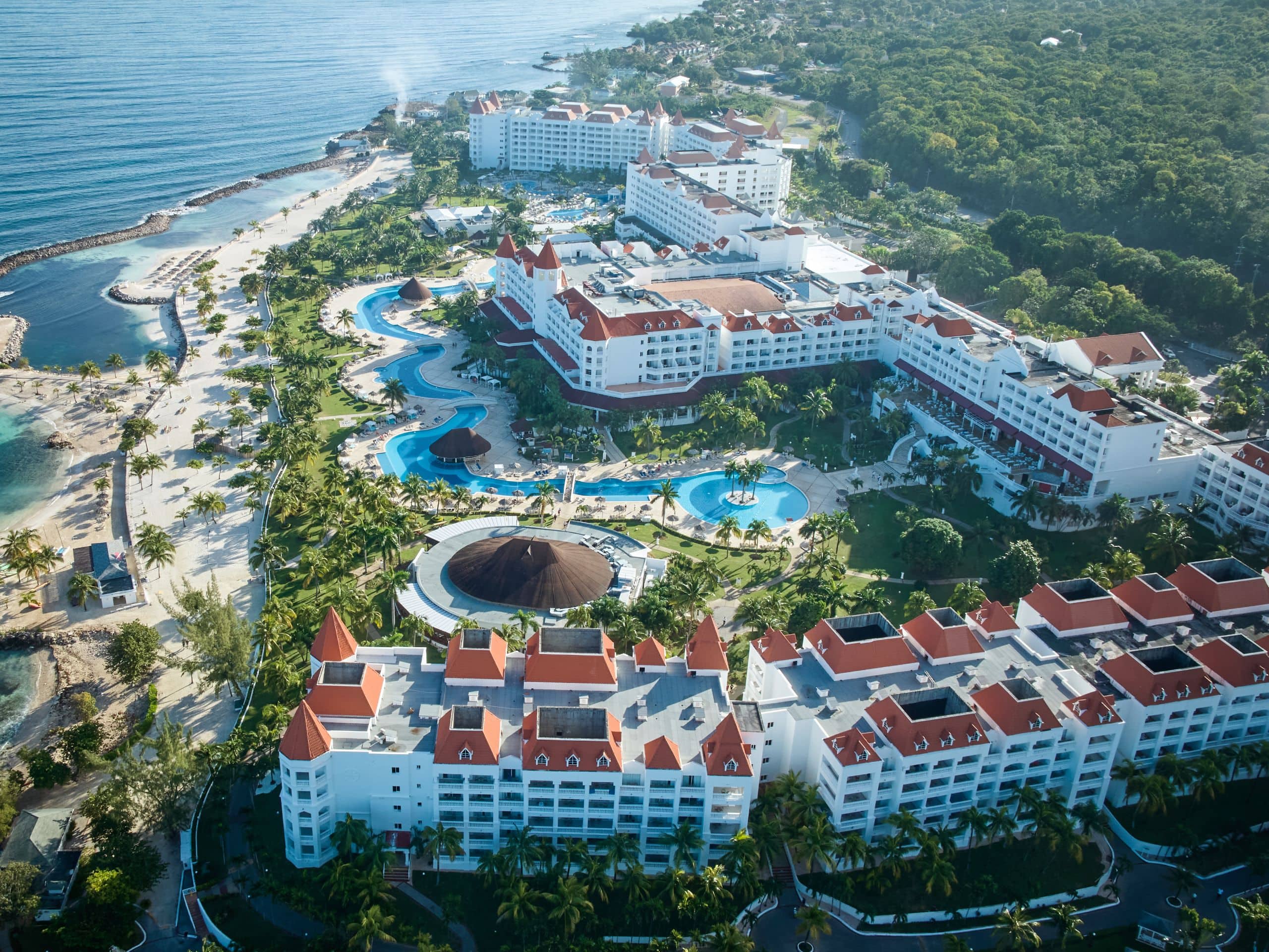 Bahia Principe Luxury Runaway Bay - Image 1