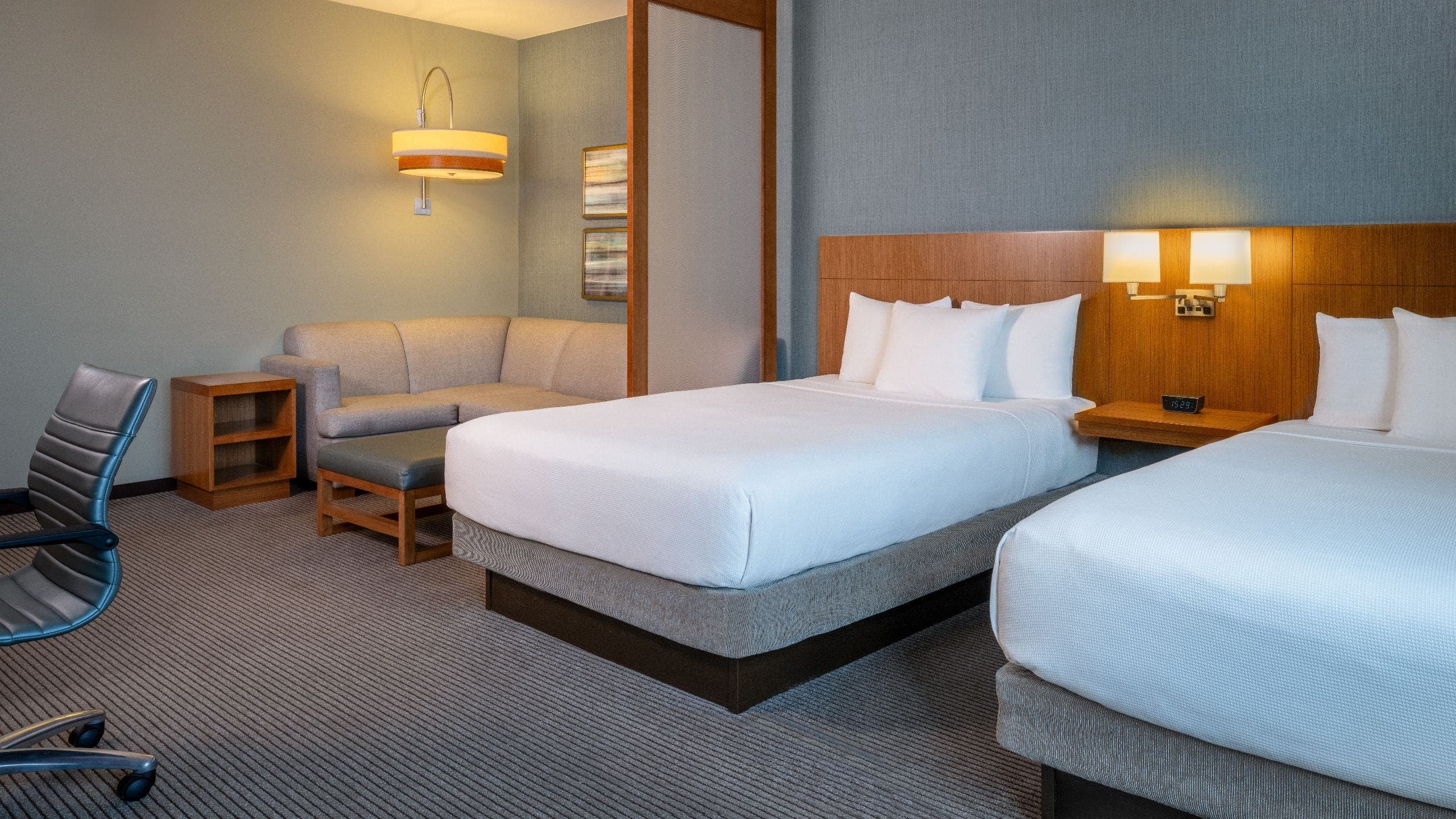 Two Queen Beds (with Sofa Bed) - Image 2