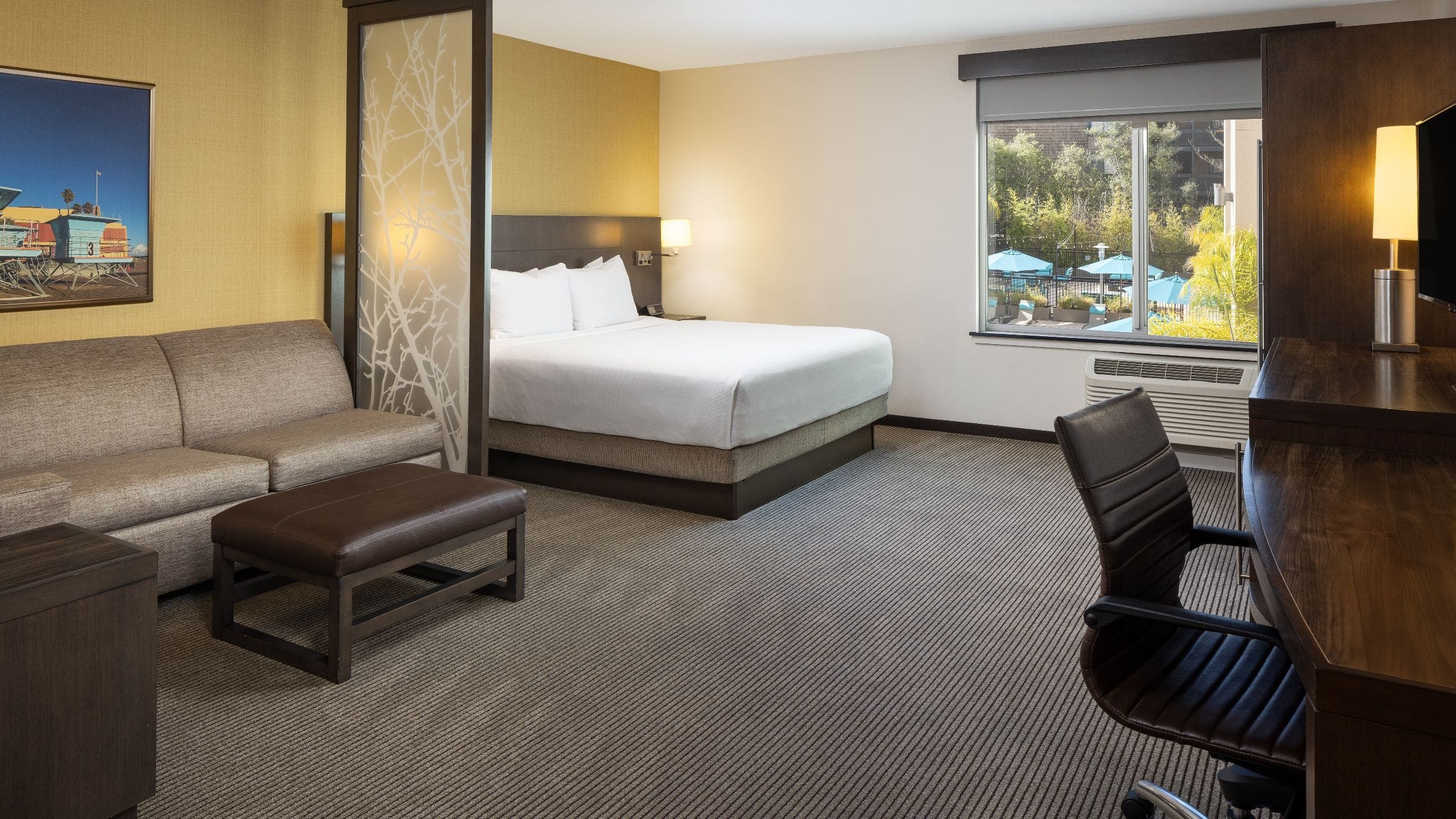 Hyatt Place Santa Cruz - Image 2