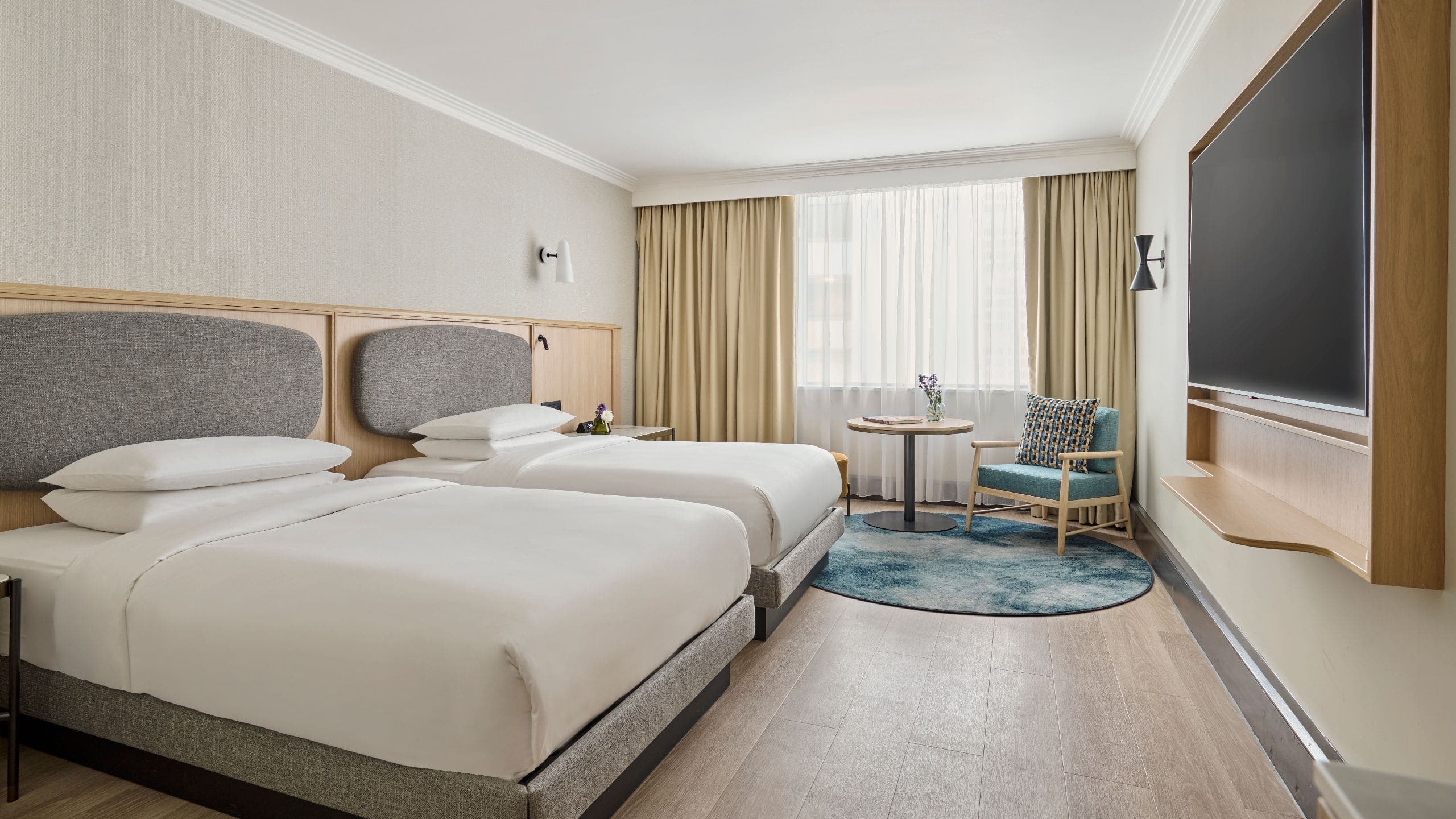 2 Twin Bed - Image 1