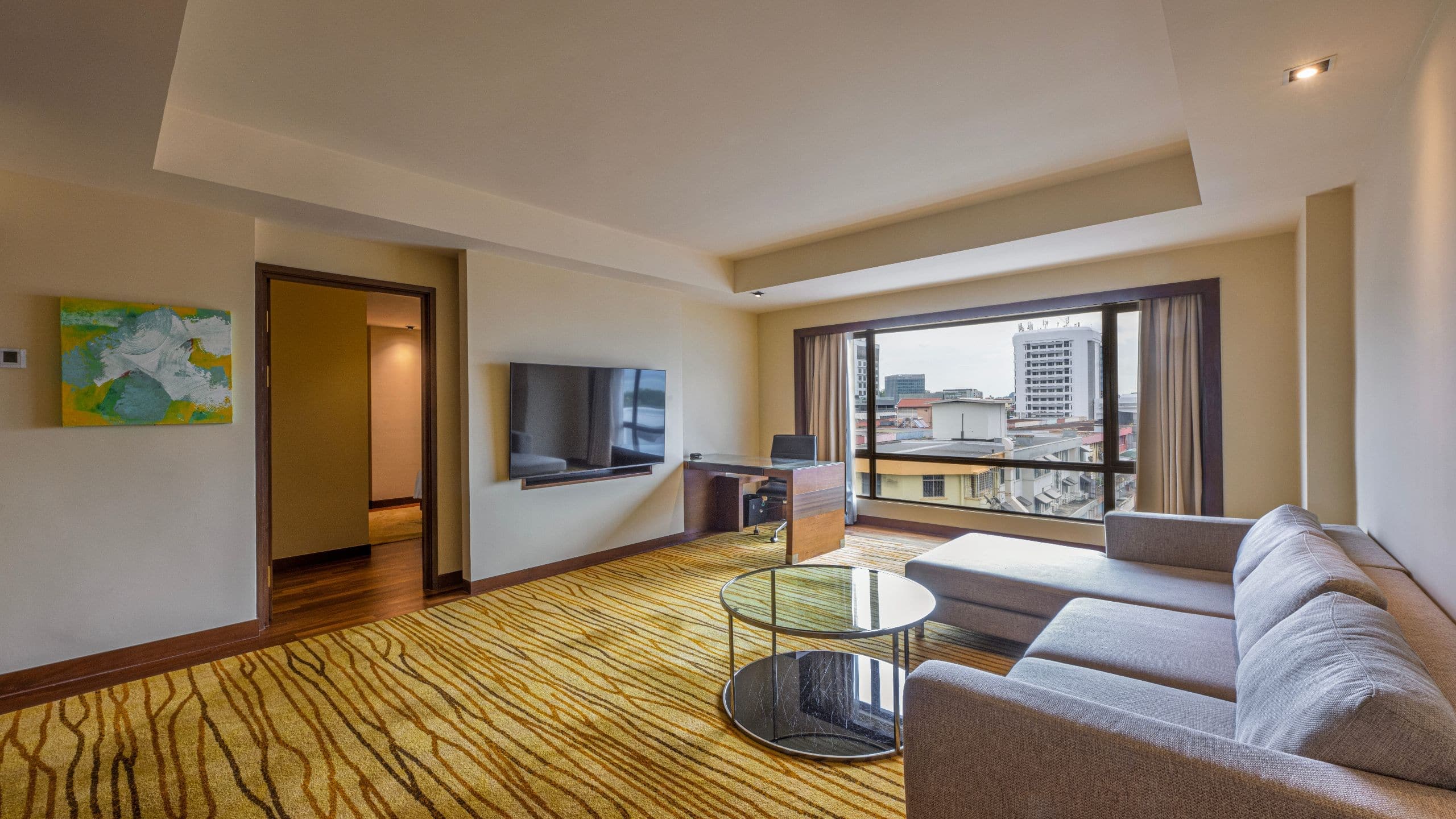 Regency Suite with 1 King Bed - Image 2