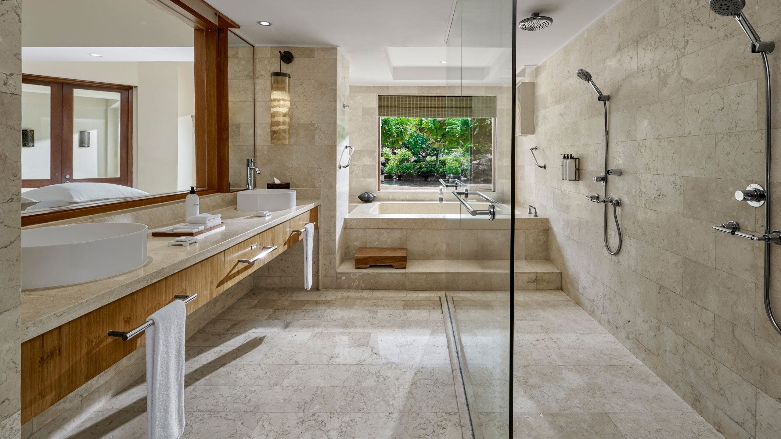 Club Executive Suite King - Image 4