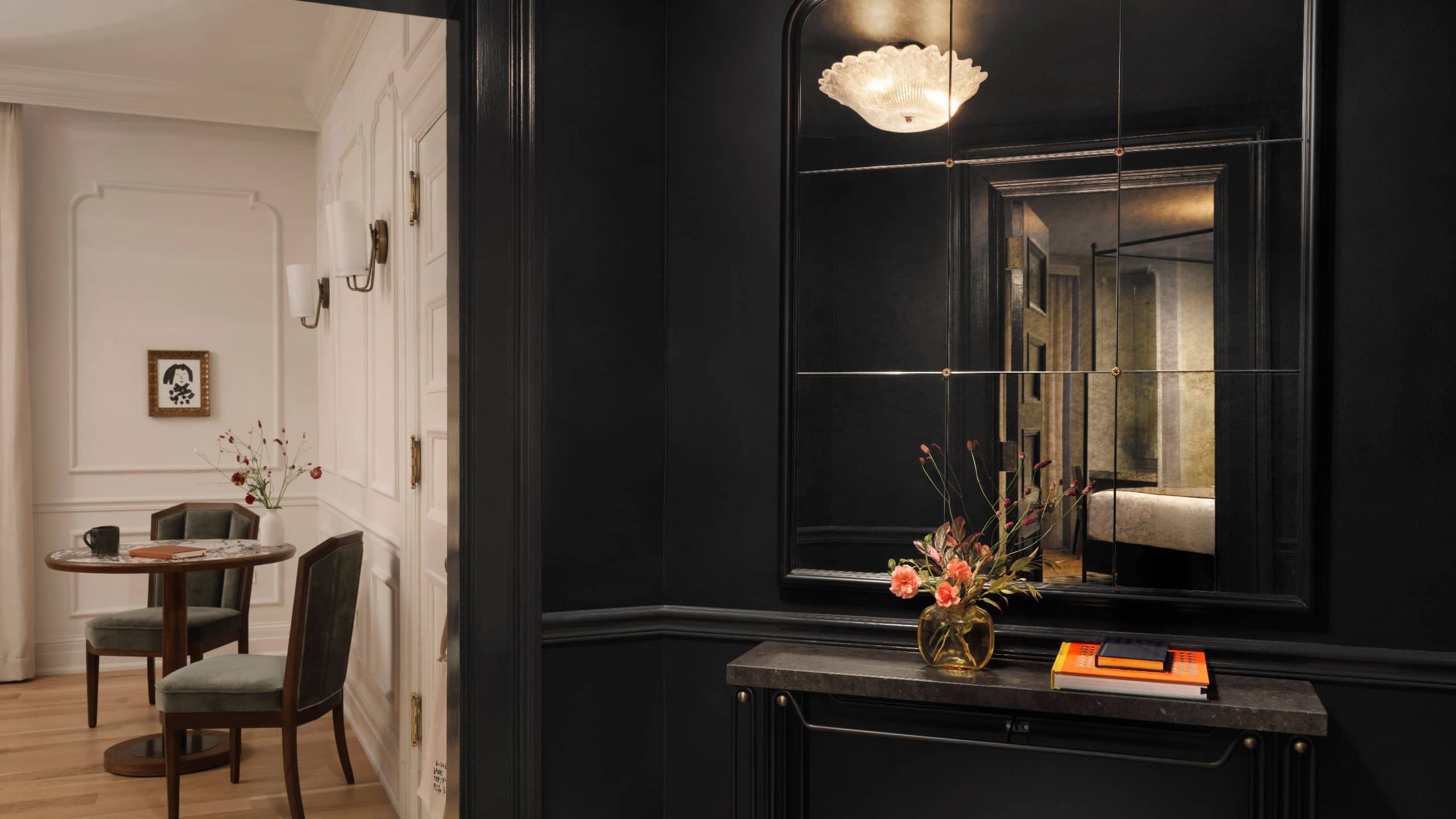 One Bedroom Corner Suite - Image 8