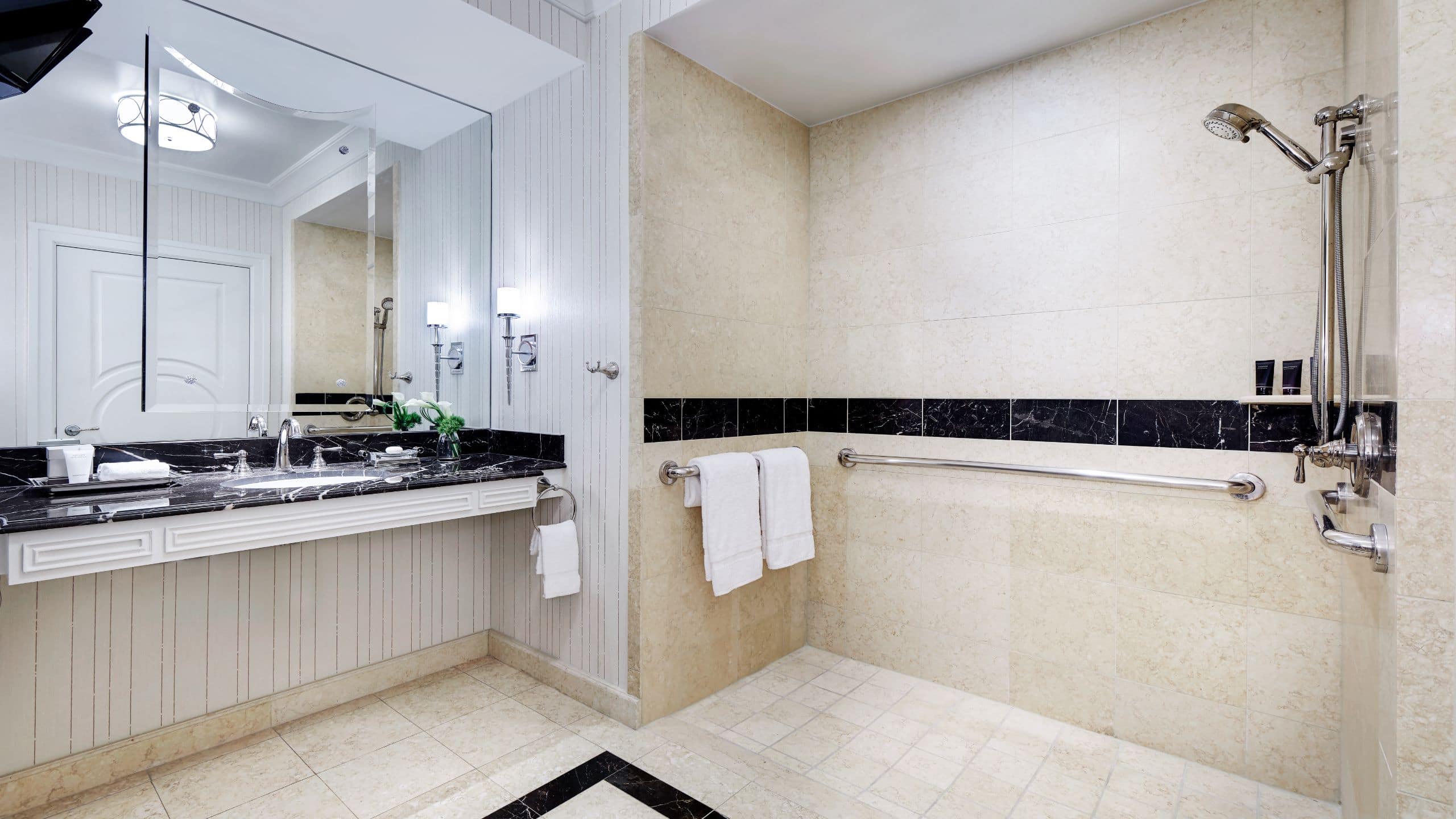 Luxury King with Hearing Impaired Features - Image 1