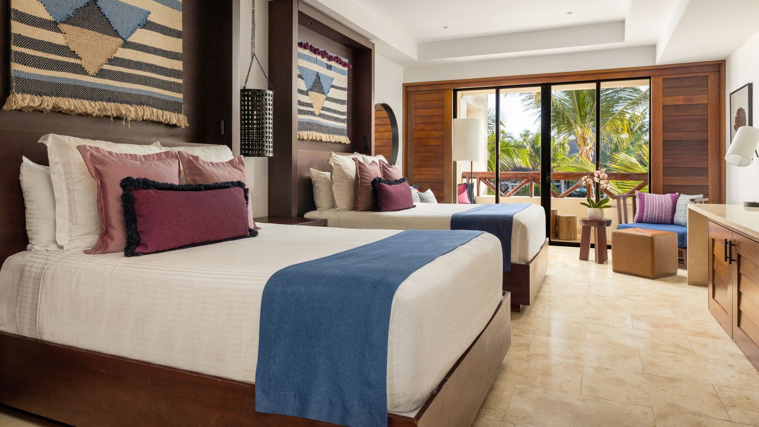 Junior Suite Pool View Double - Image 1