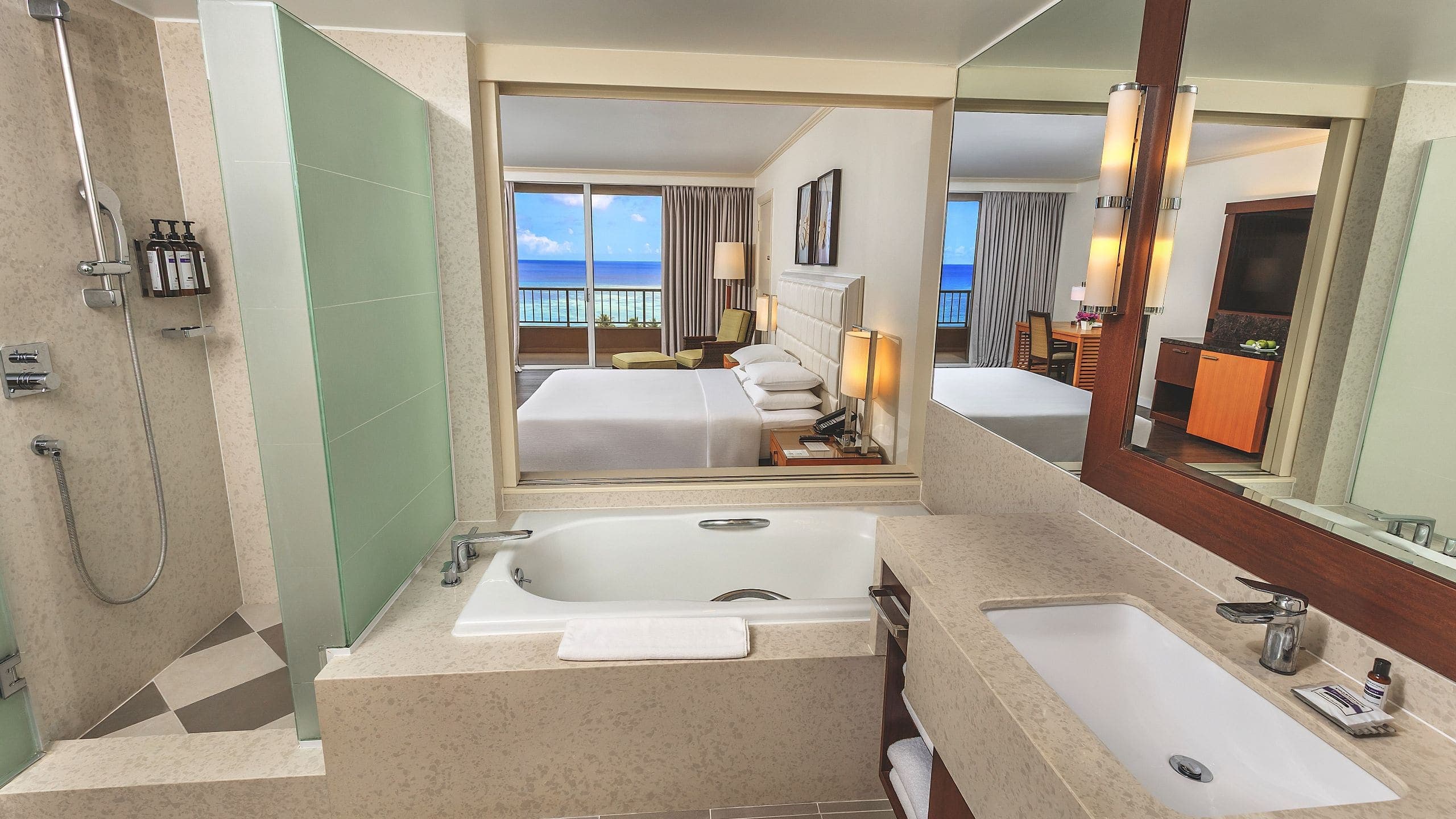 Hyatt Regency Guam - Image 3