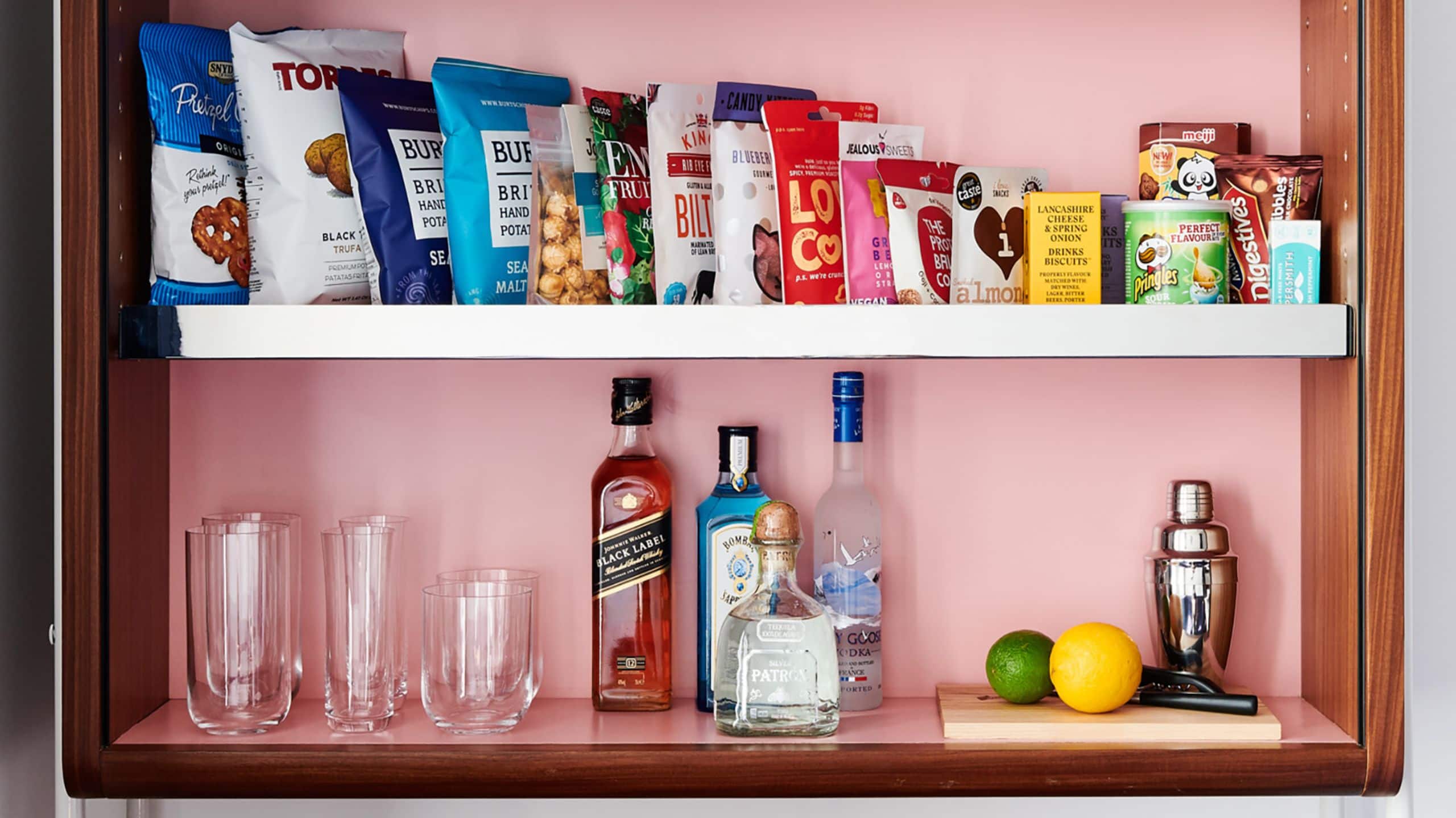 Standard Queen - Image 2