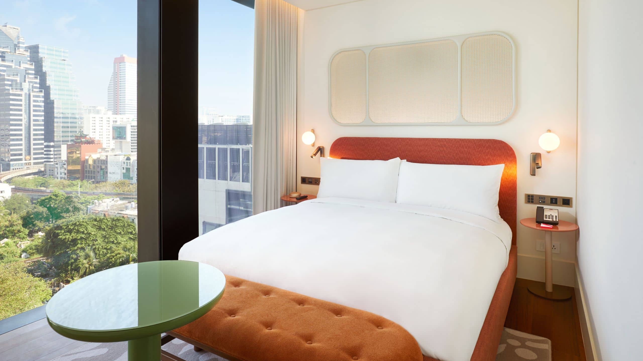 The Standard, Bangkok - Image 4