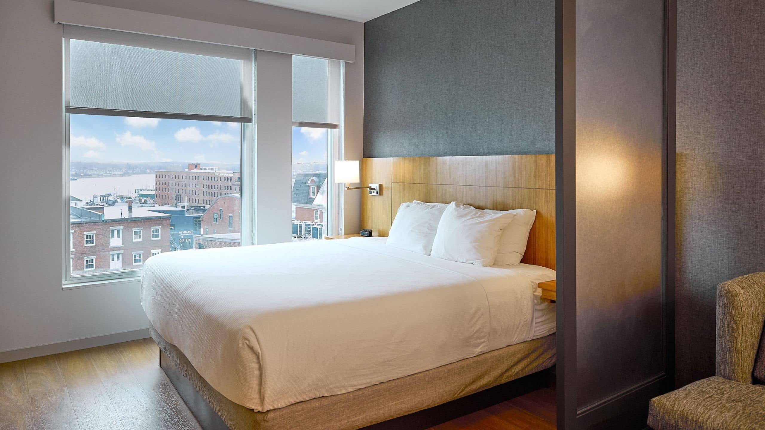 King Bed (with sofa bed) - Image 2