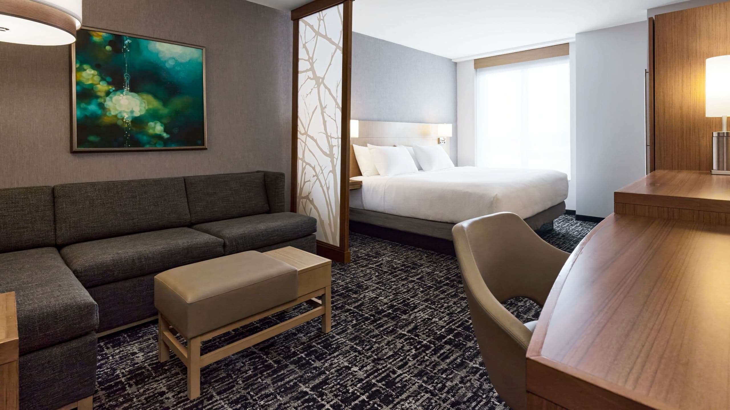 King Bed (with sofa bed) - Image 1