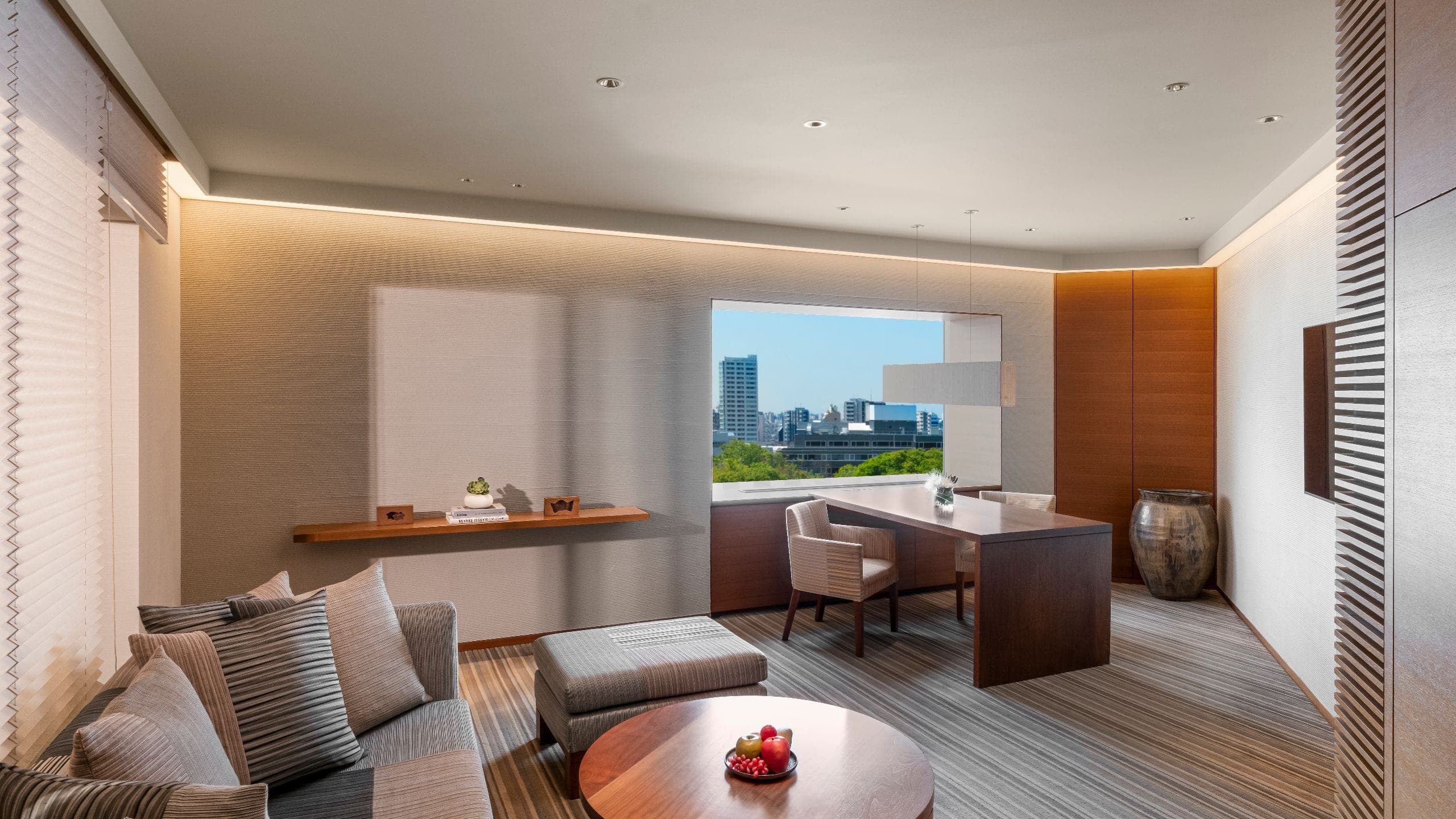 Hyatt Regency Tokyo - Image 3