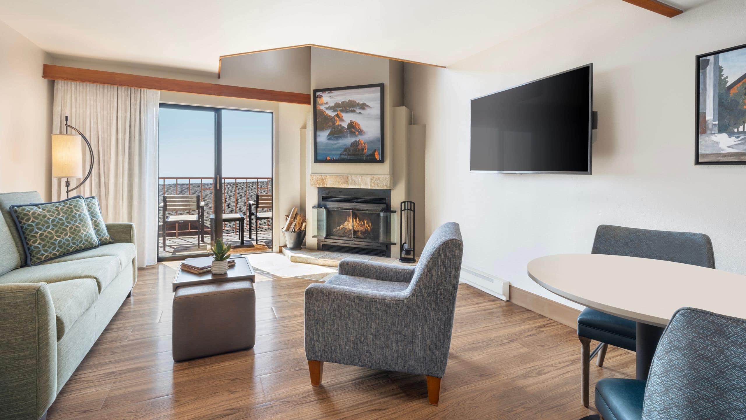 One Bedroom Villa, 1 King Bed - Image 2