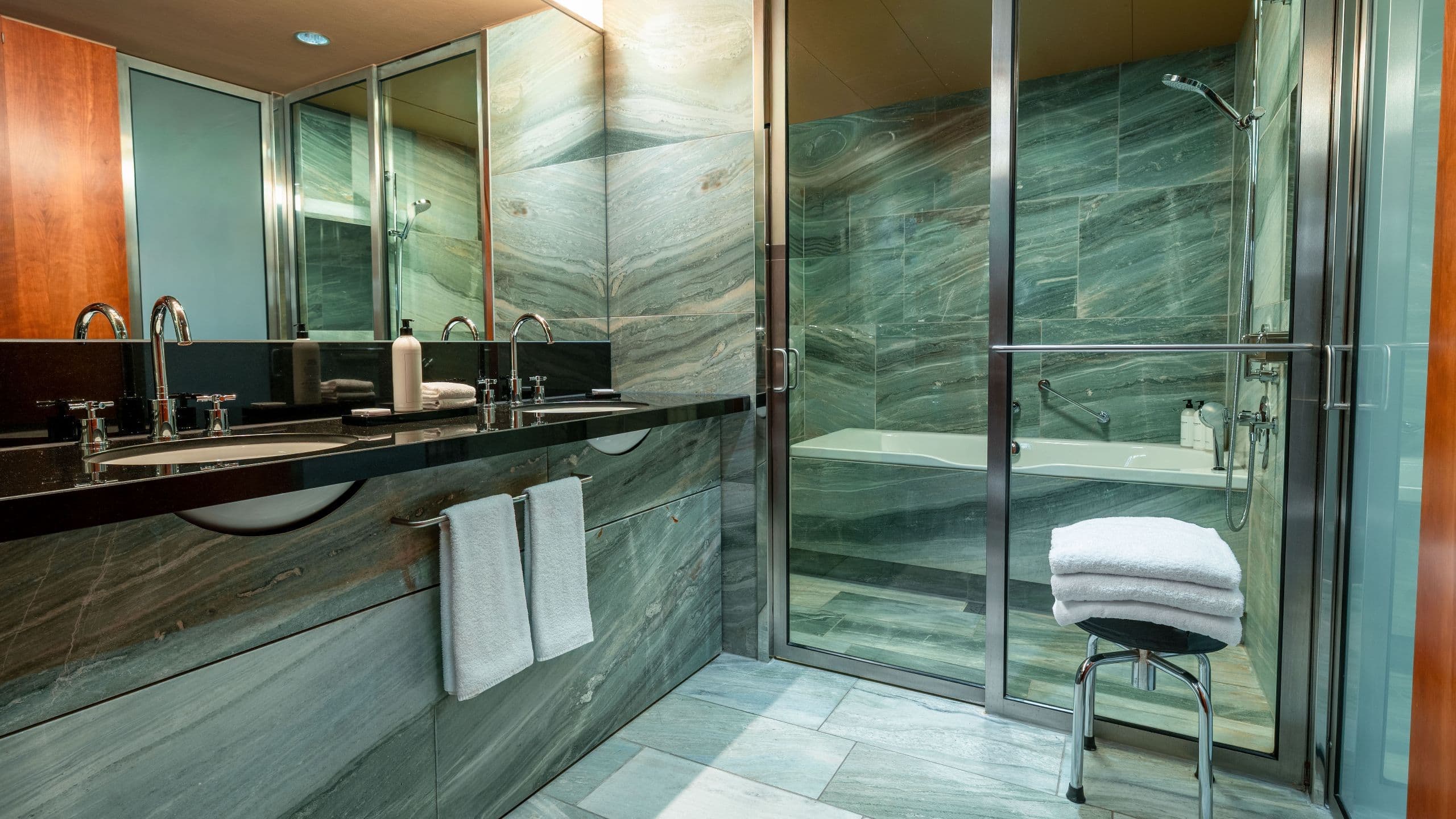 Grand Hyatt Berlin - Image 4