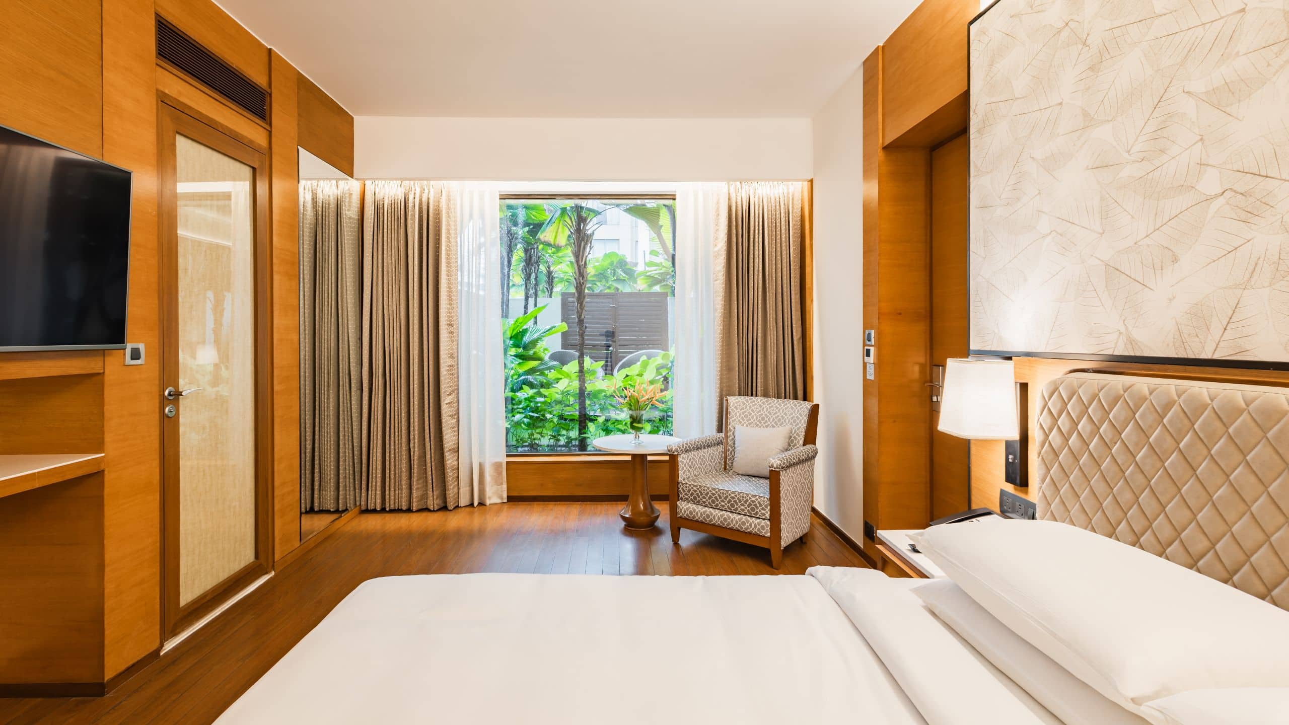 Garden Suite - Image 1